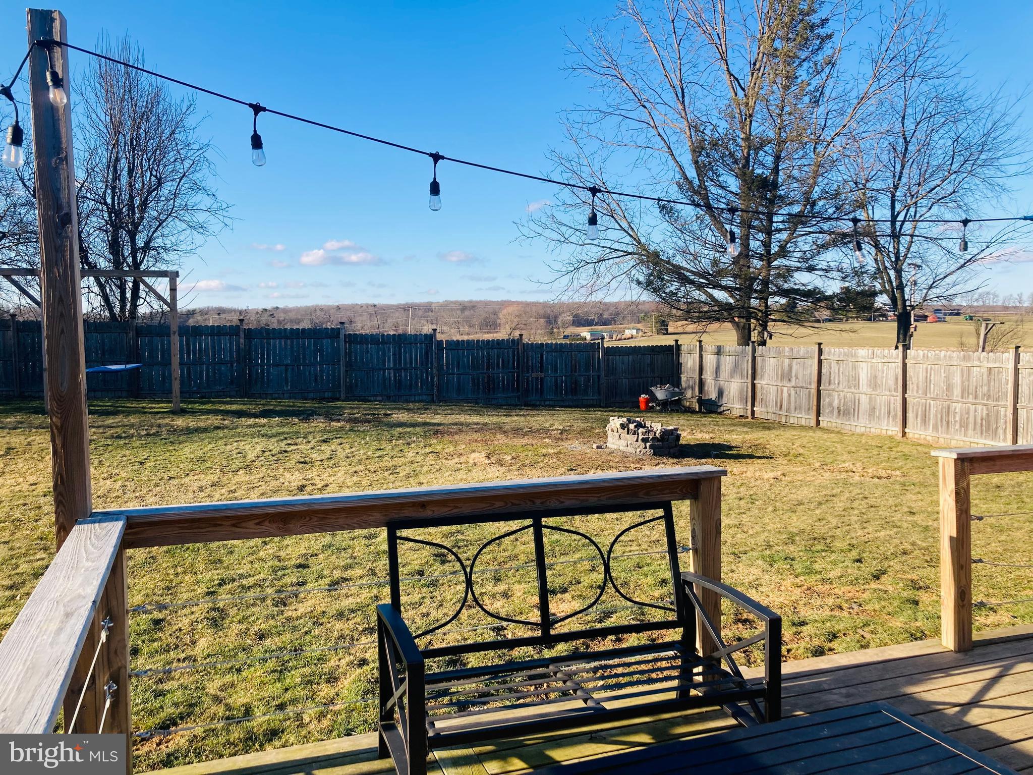 FAIRBROOK - Residential