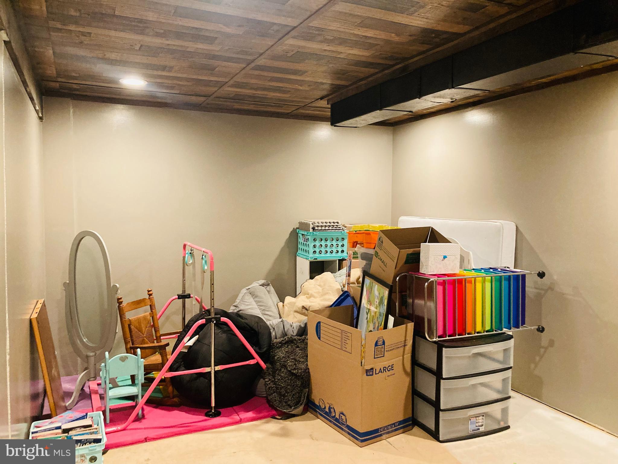 FAIRBROOK - Residential