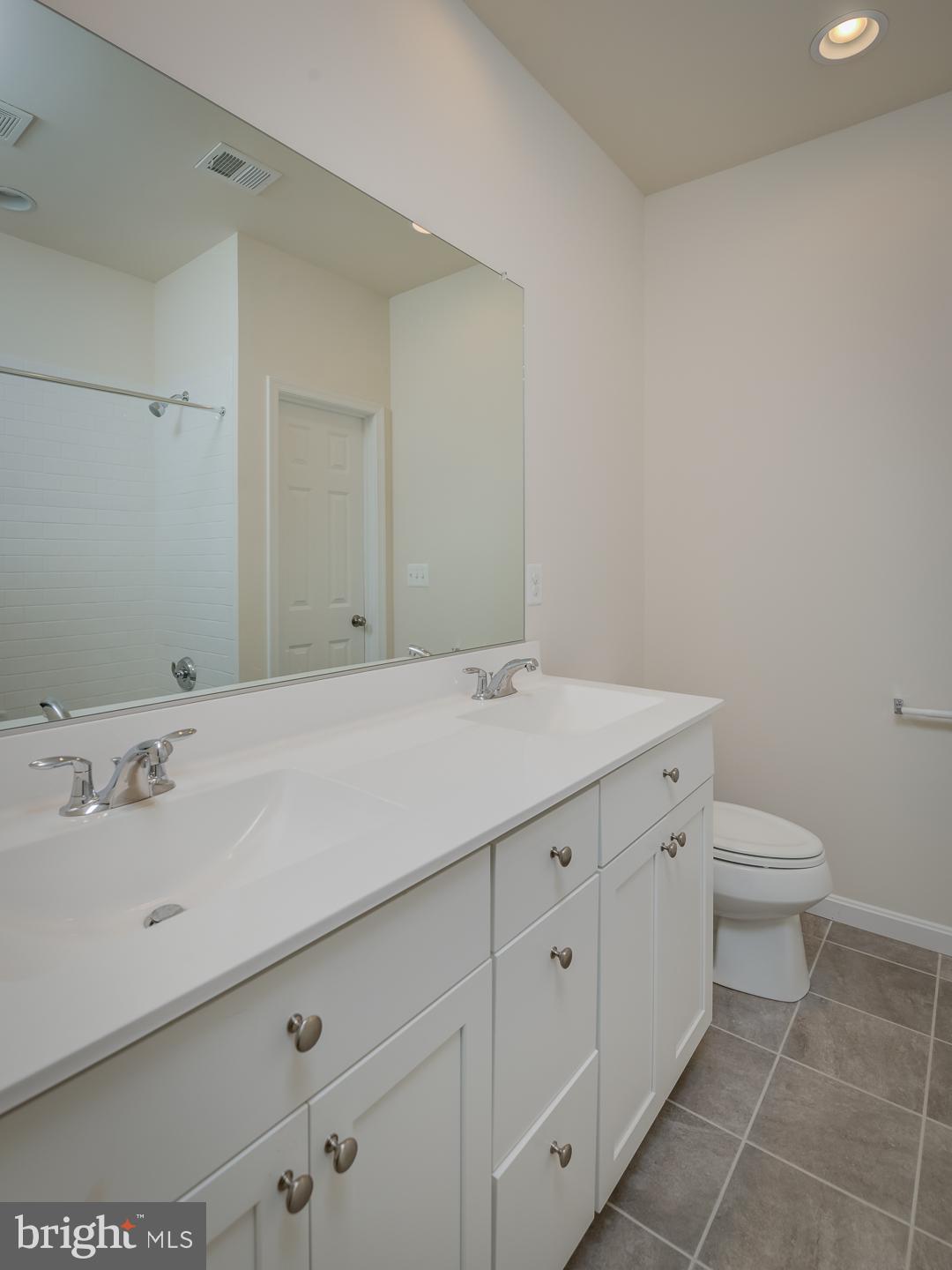 BRENMILL - Residential Lease