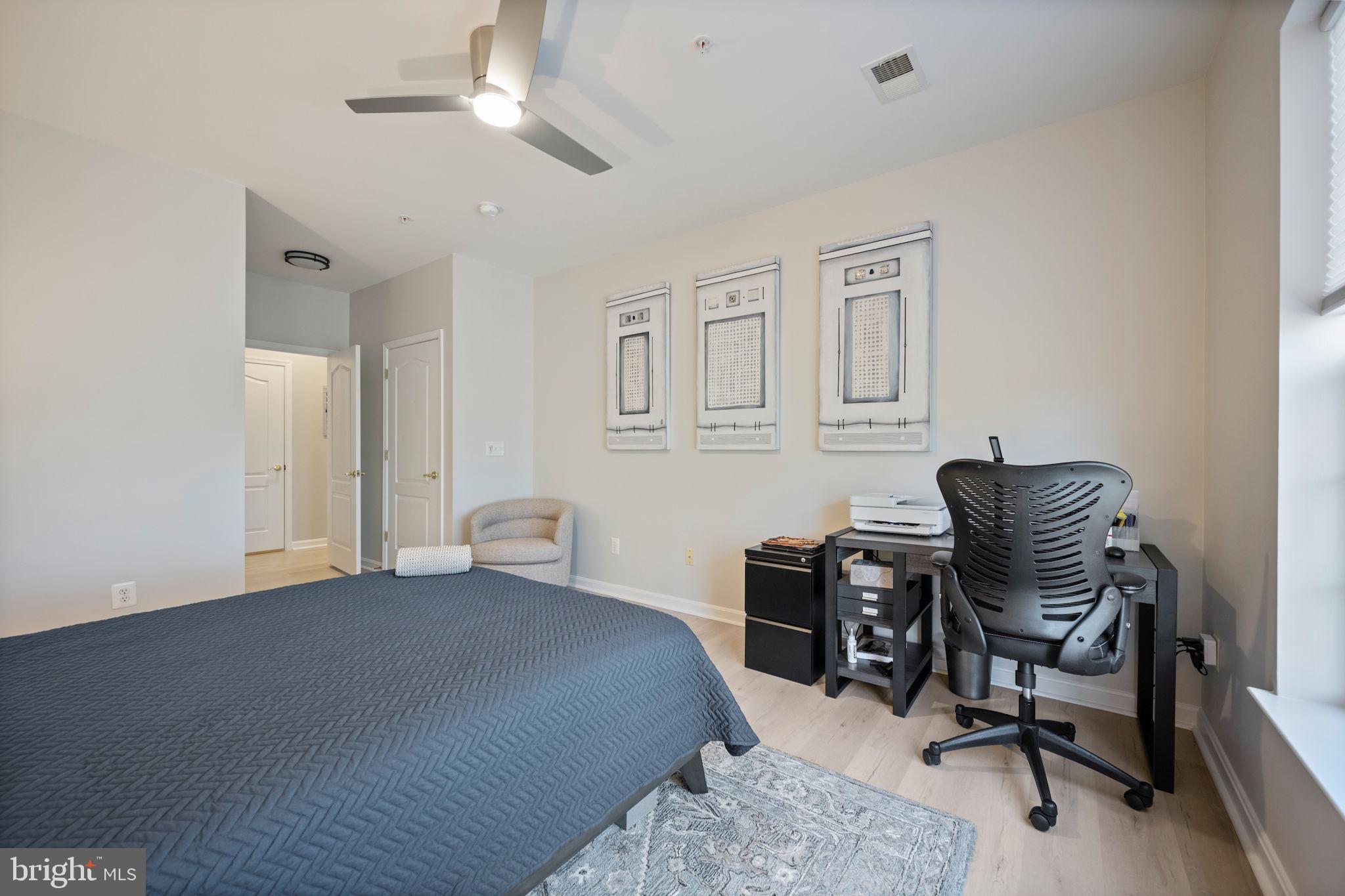 GATHERINGS AT LYNDWOOD - Residential