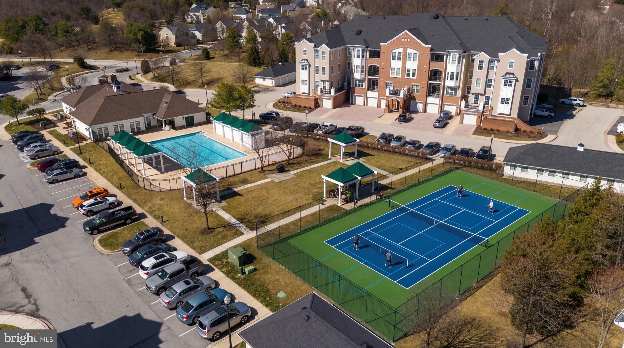 GATHERINGS AT LYNDWOOD - Residential