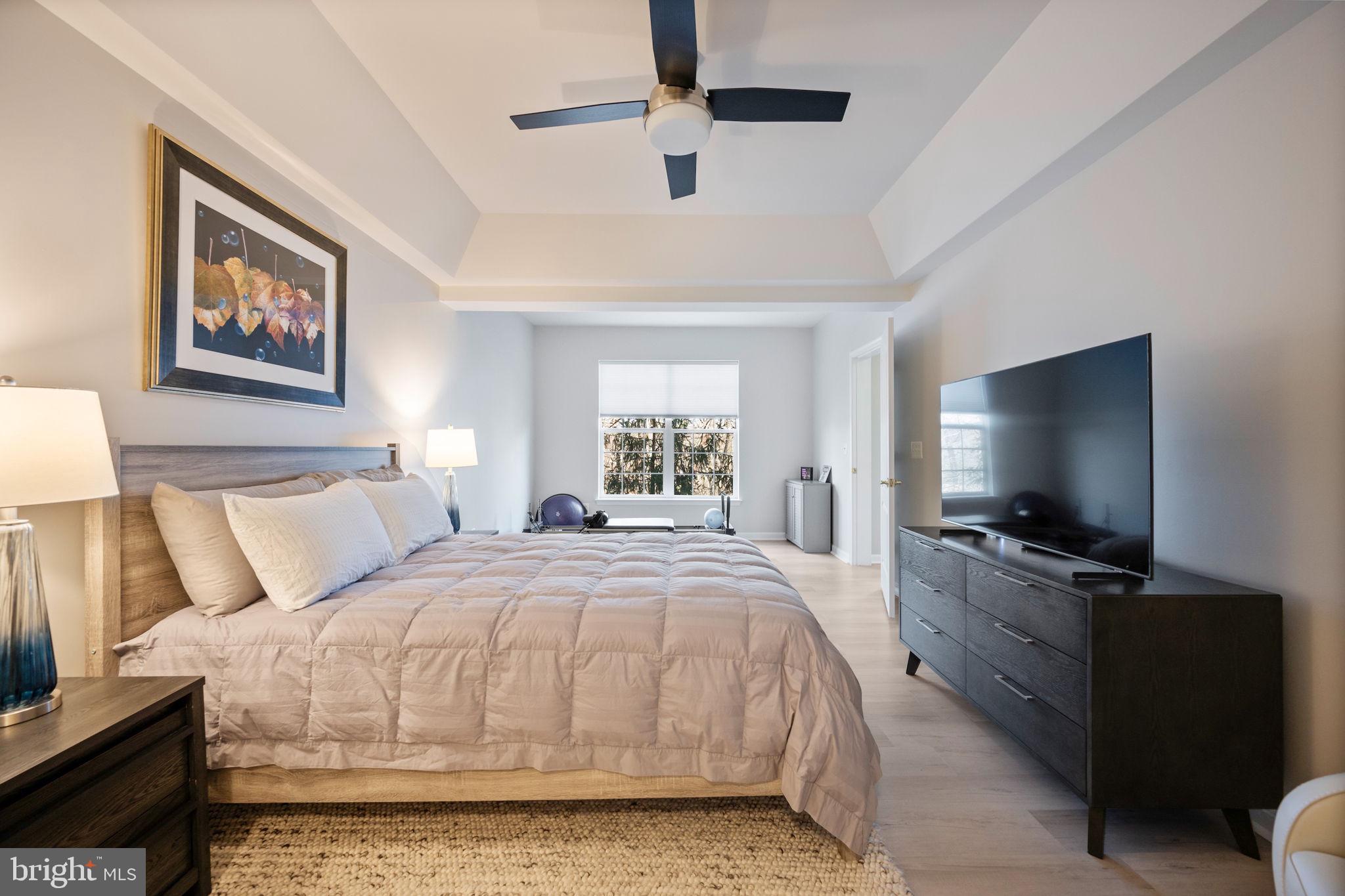 GATHERINGS AT LYNDWOOD - Residential