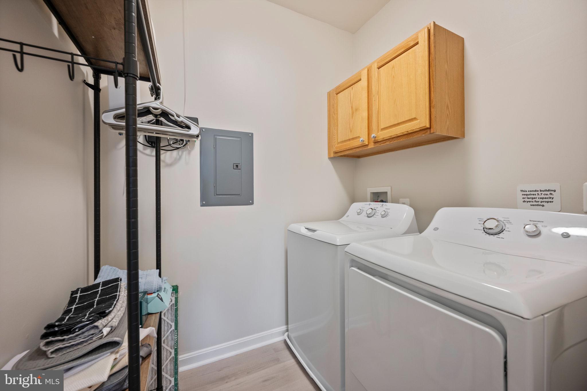 GATHERINGS AT LYNDWOOD - Residential