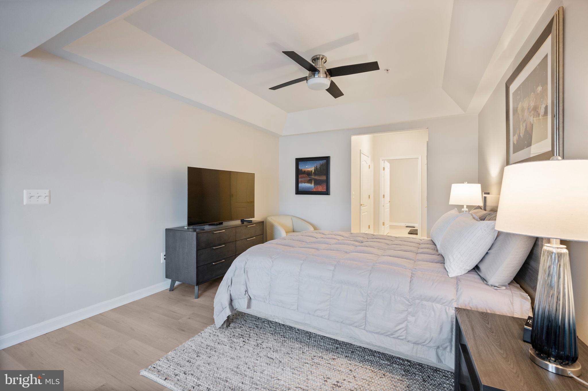 GATHERINGS AT LYNDWOOD - Residential