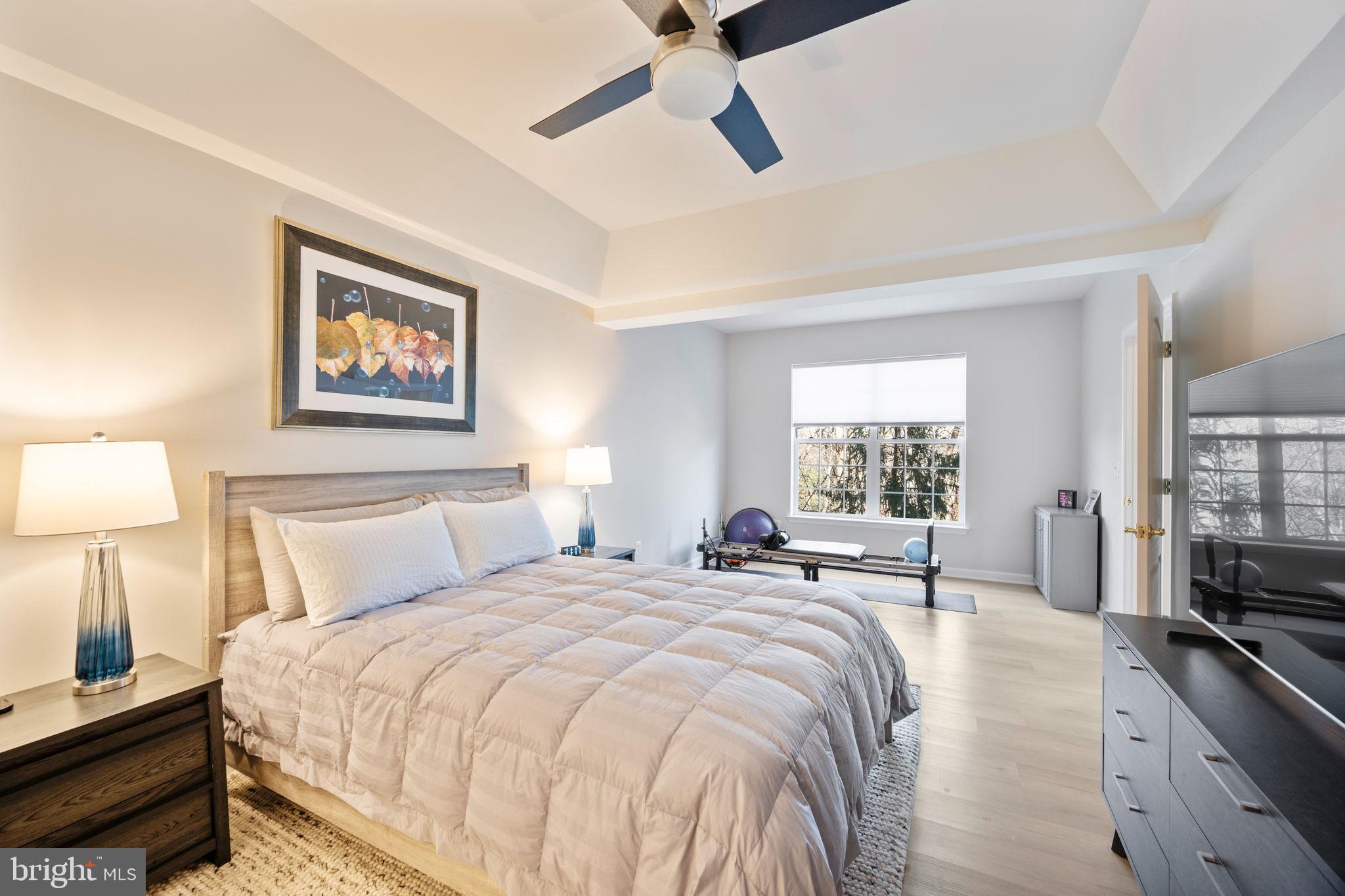 GATHERINGS AT LYNDWOOD - Residential