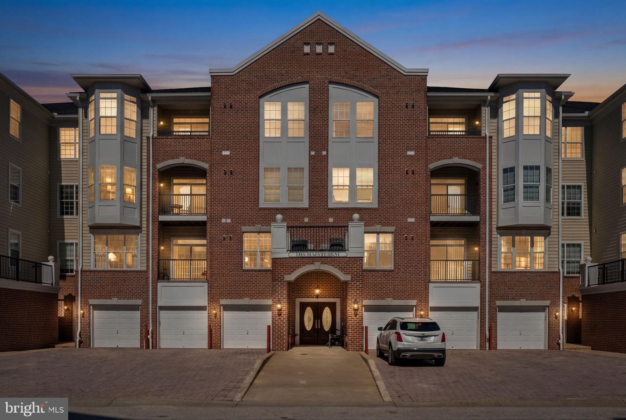 GATHERINGS AT LYNDWOOD - Residential