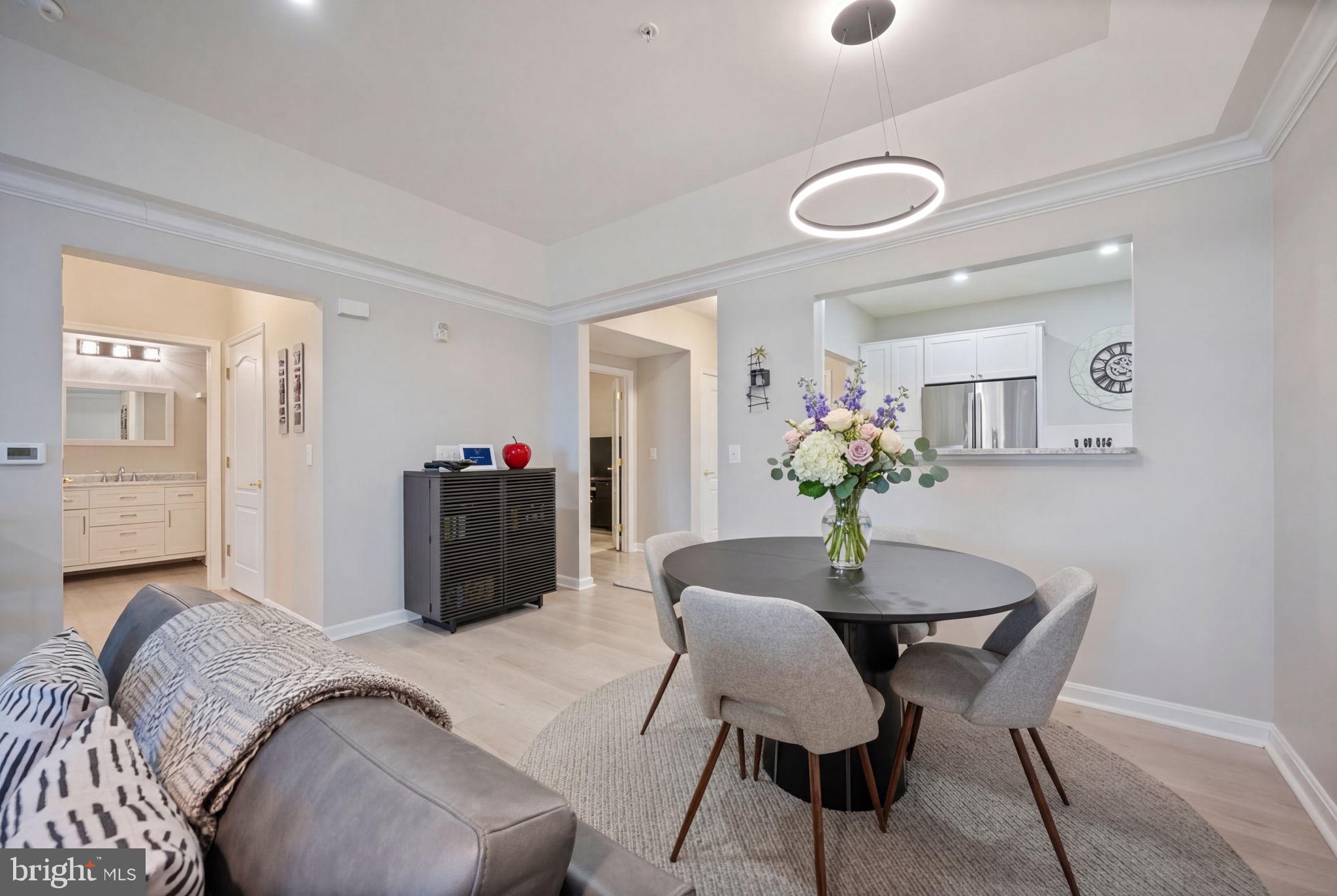 GATHERINGS AT LYNDWOOD - Residential