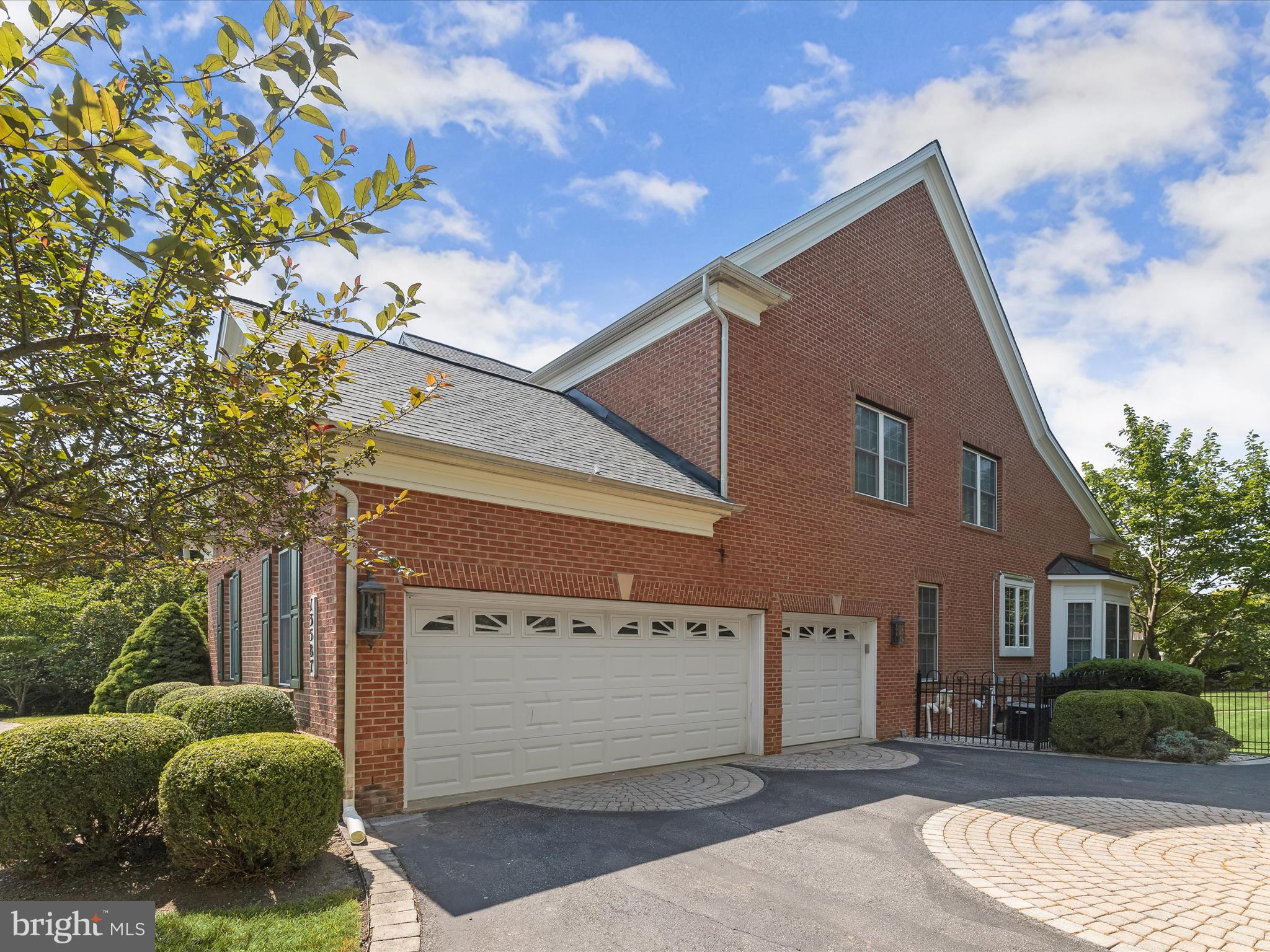 PADDOCKS EAST - Residential