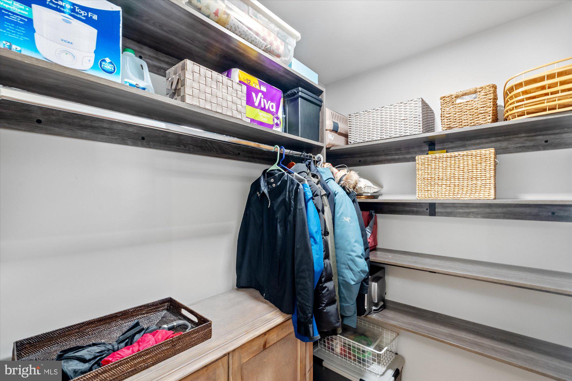 ROSSLYN - Residential