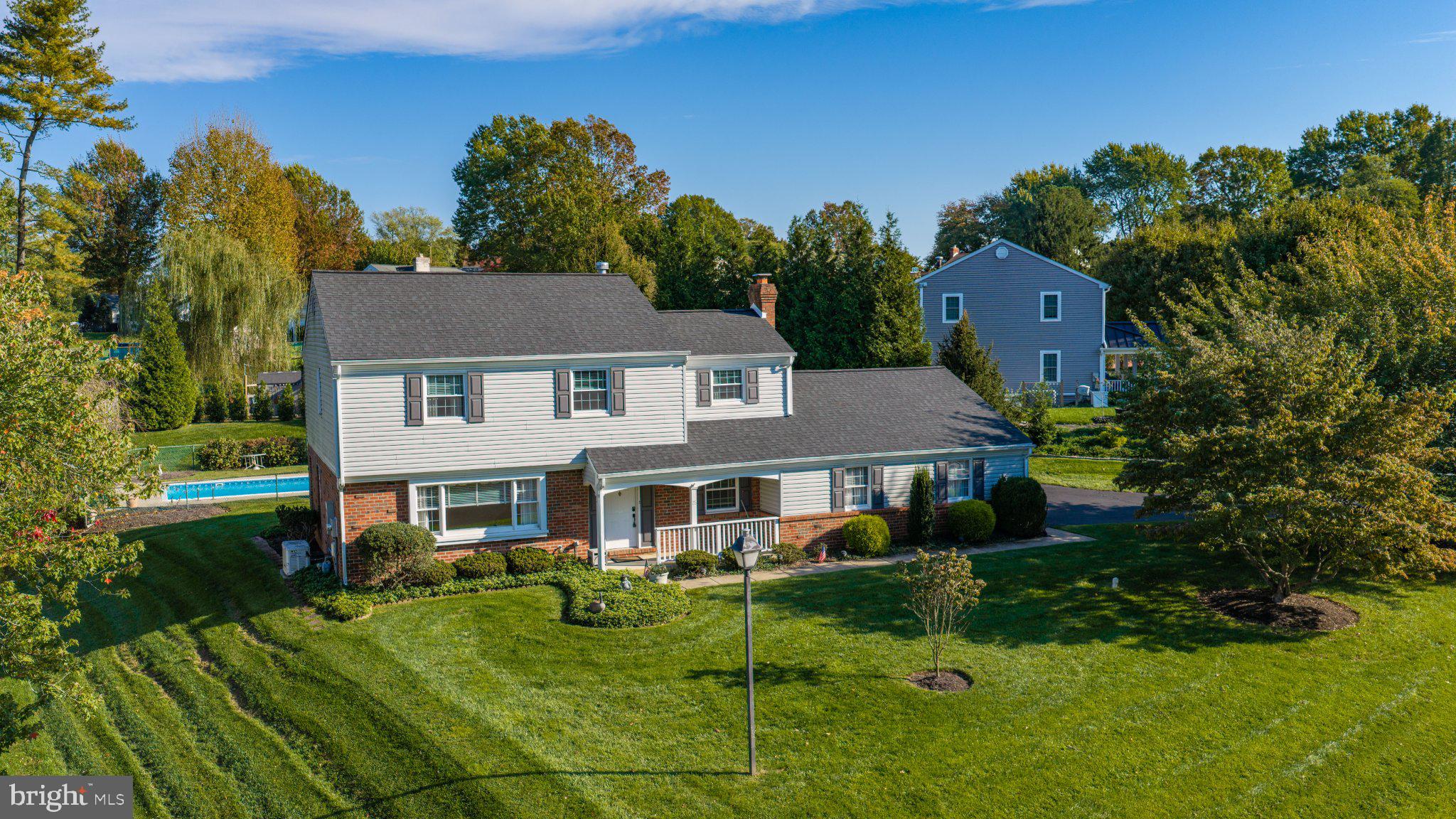 26 CARRIAGE HOUSE DRIVE