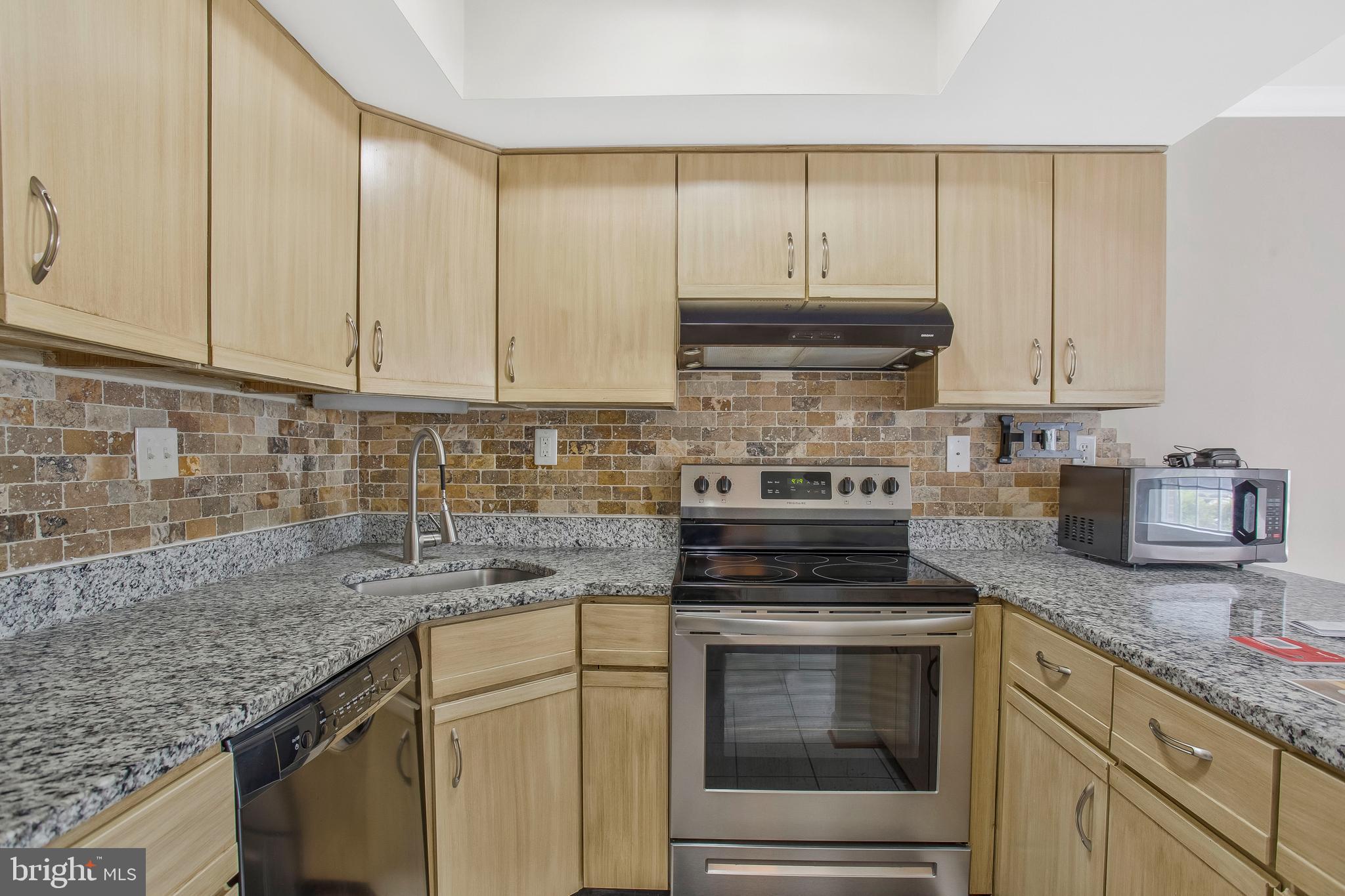 HICKORY RIDGE - Residential