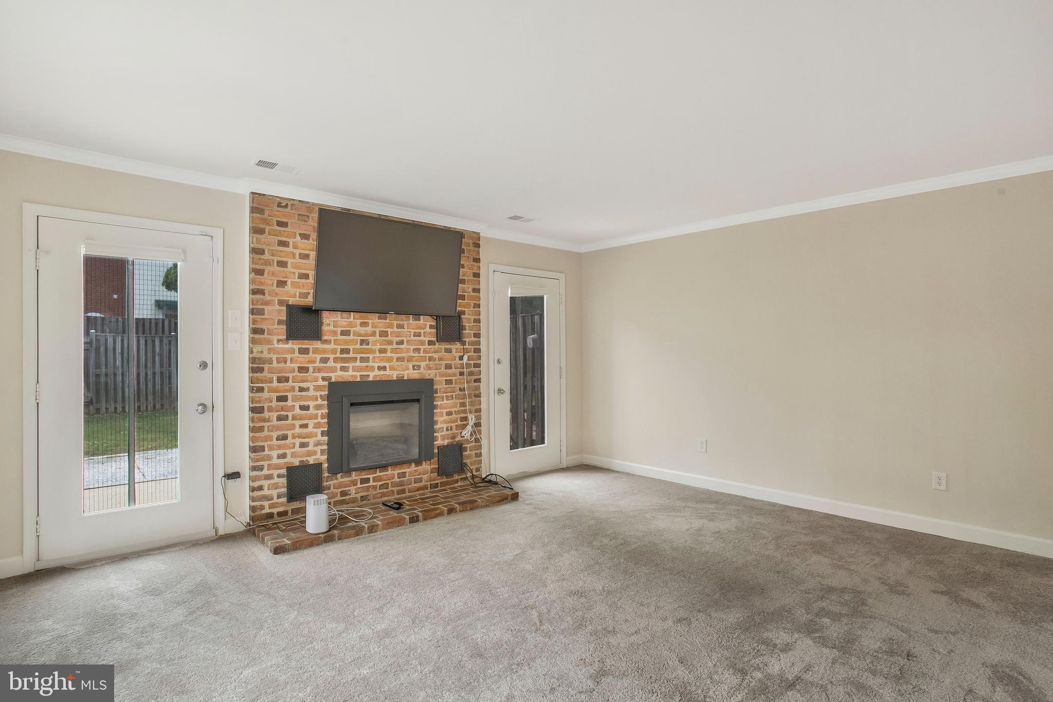 HICKORY RIDGE - Residential