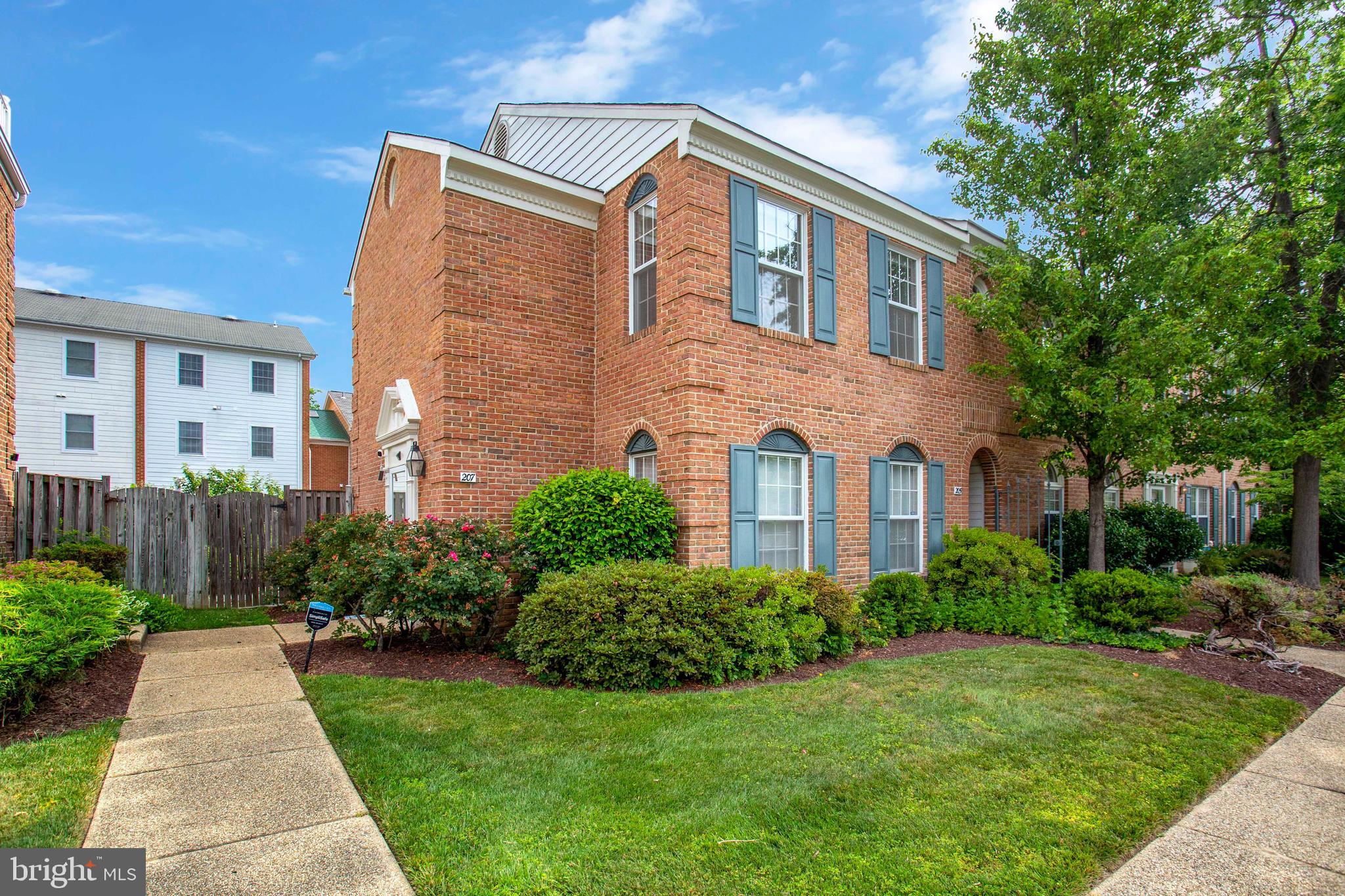 HICKORY RIDGE - Residential