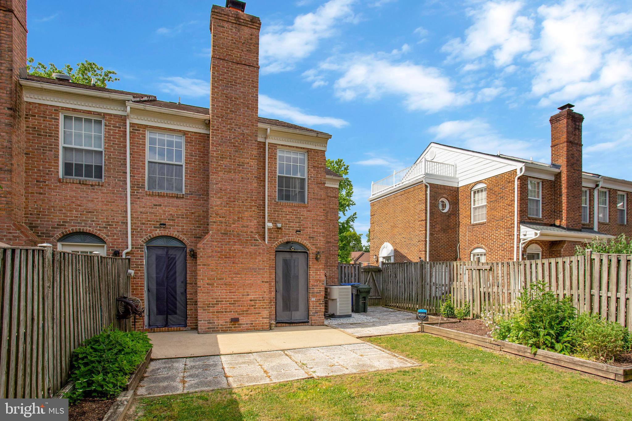 HICKORY RIDGE - Residential