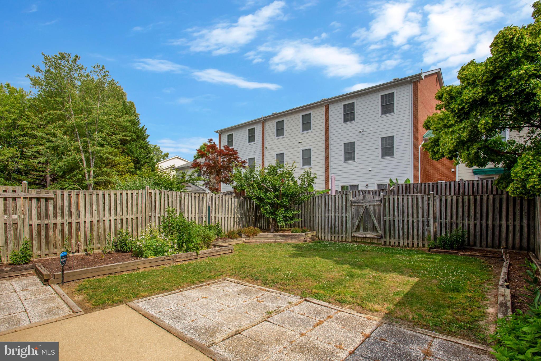 HICKORY RIDGE - Residential