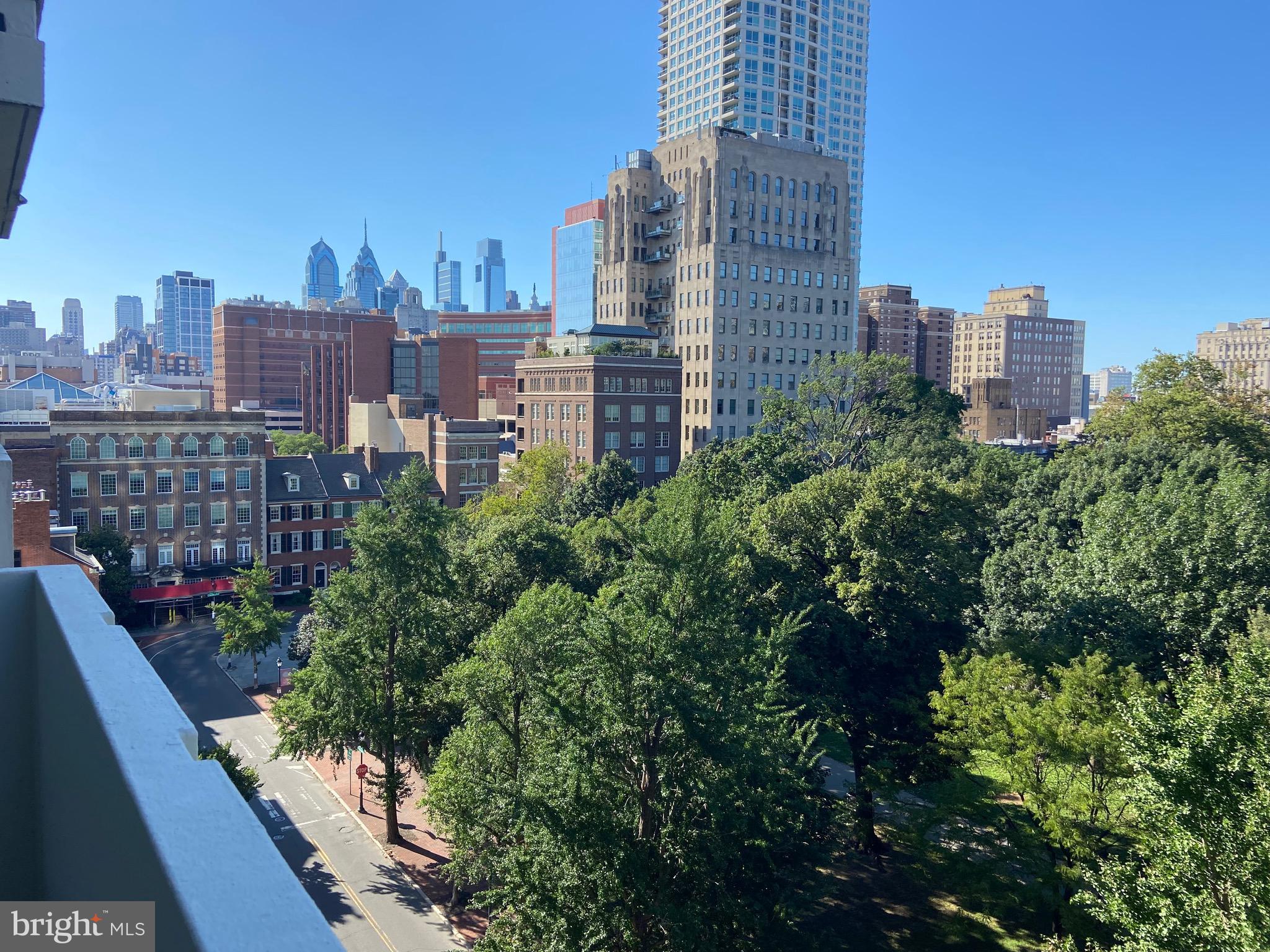 SOCIETY HILL - Residential