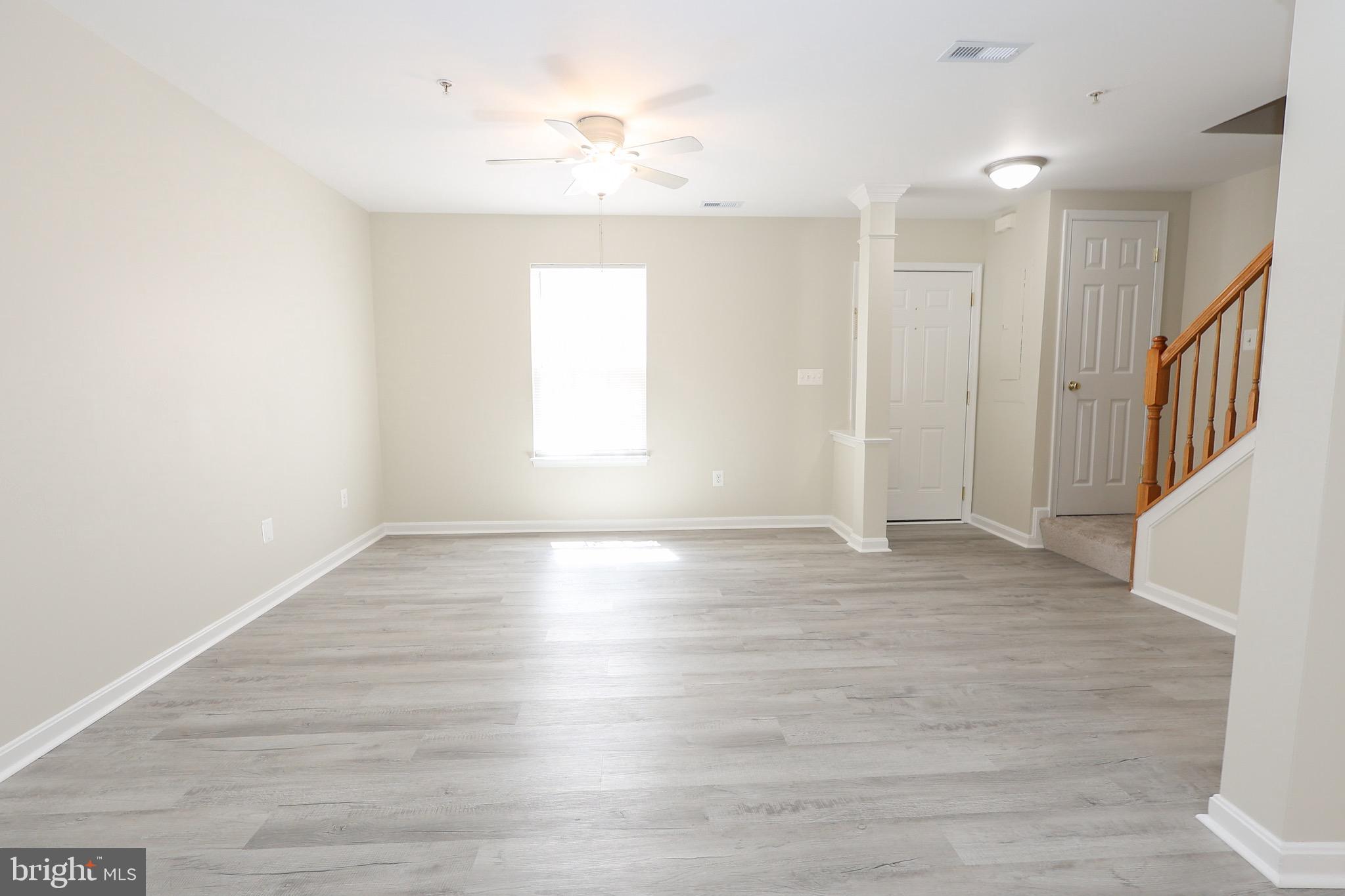 THE TOWNES AT WESTBURY - Residential