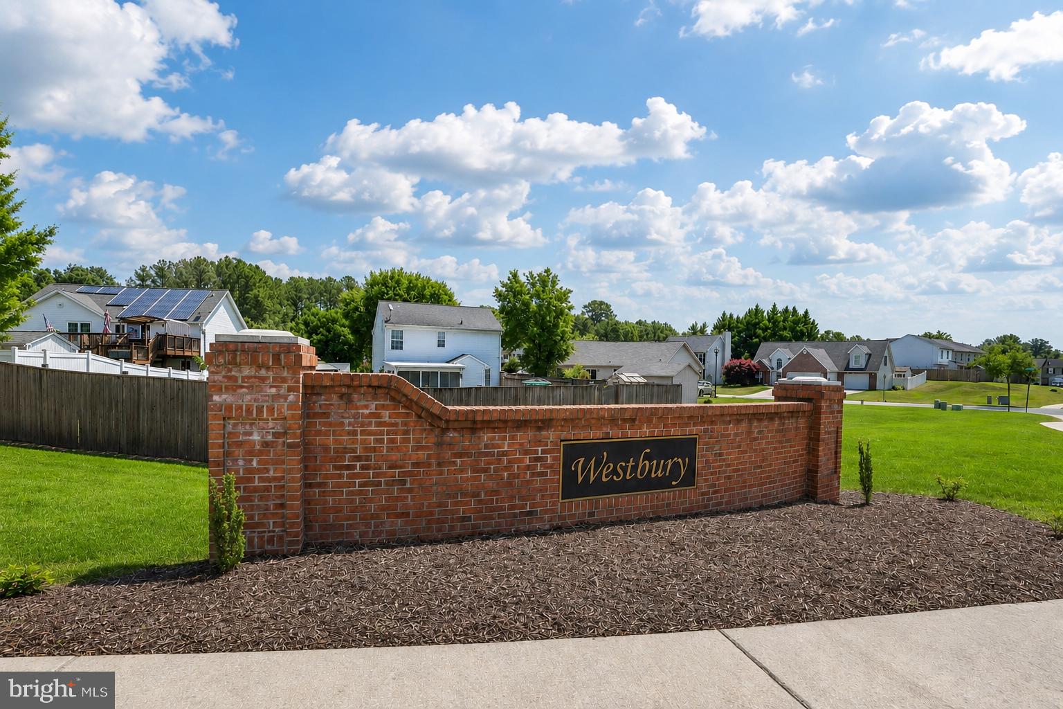 THE TOWNES AT WESTBURY - Residential