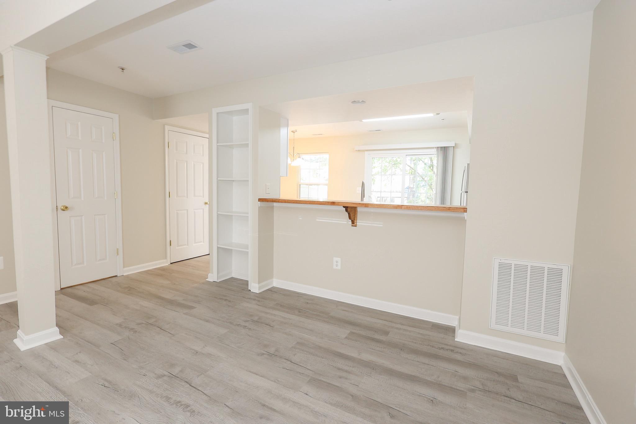 THE TOWNES AT WESTBURY - Residential