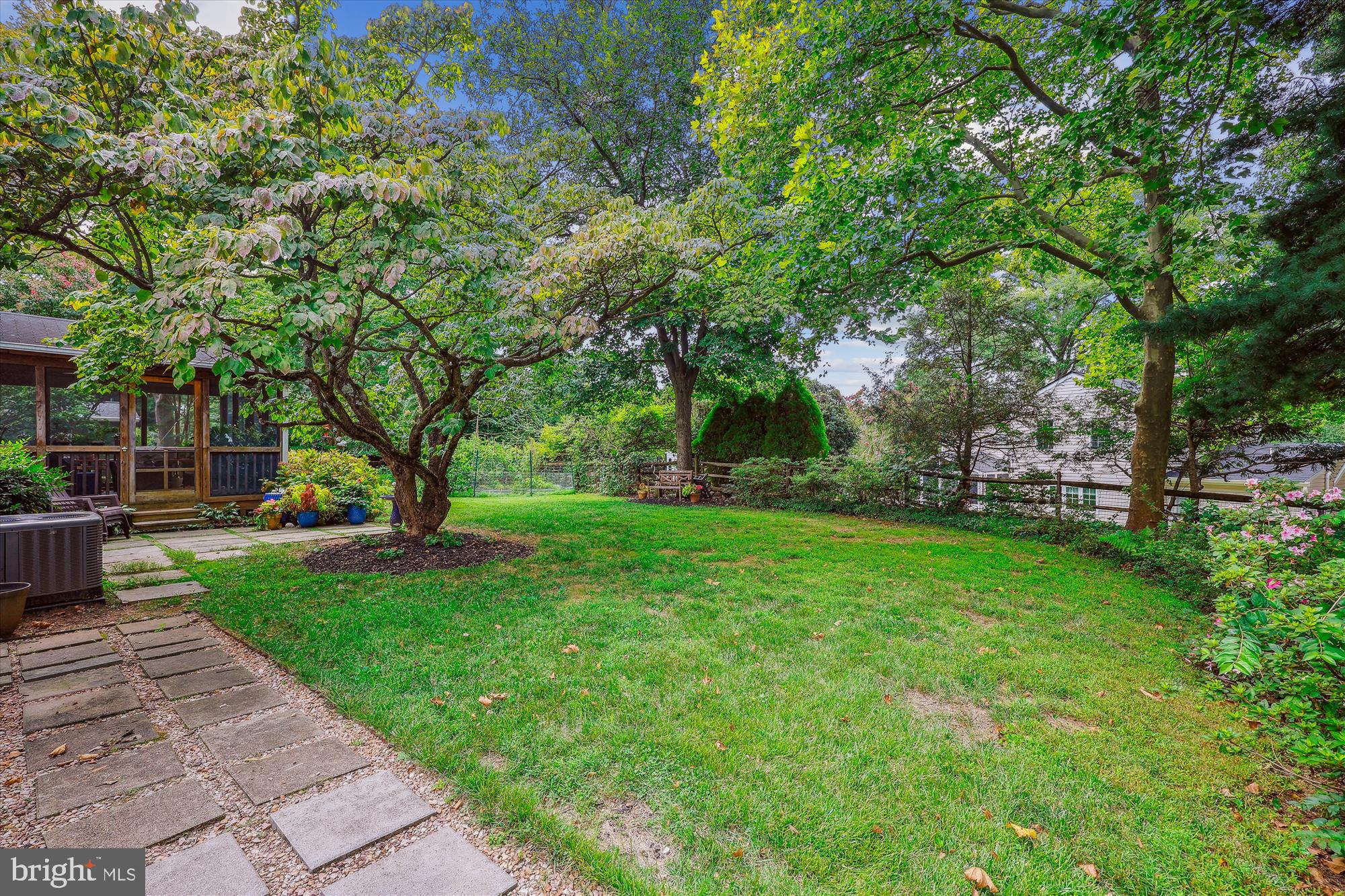 ROCKSHIRE - Residential