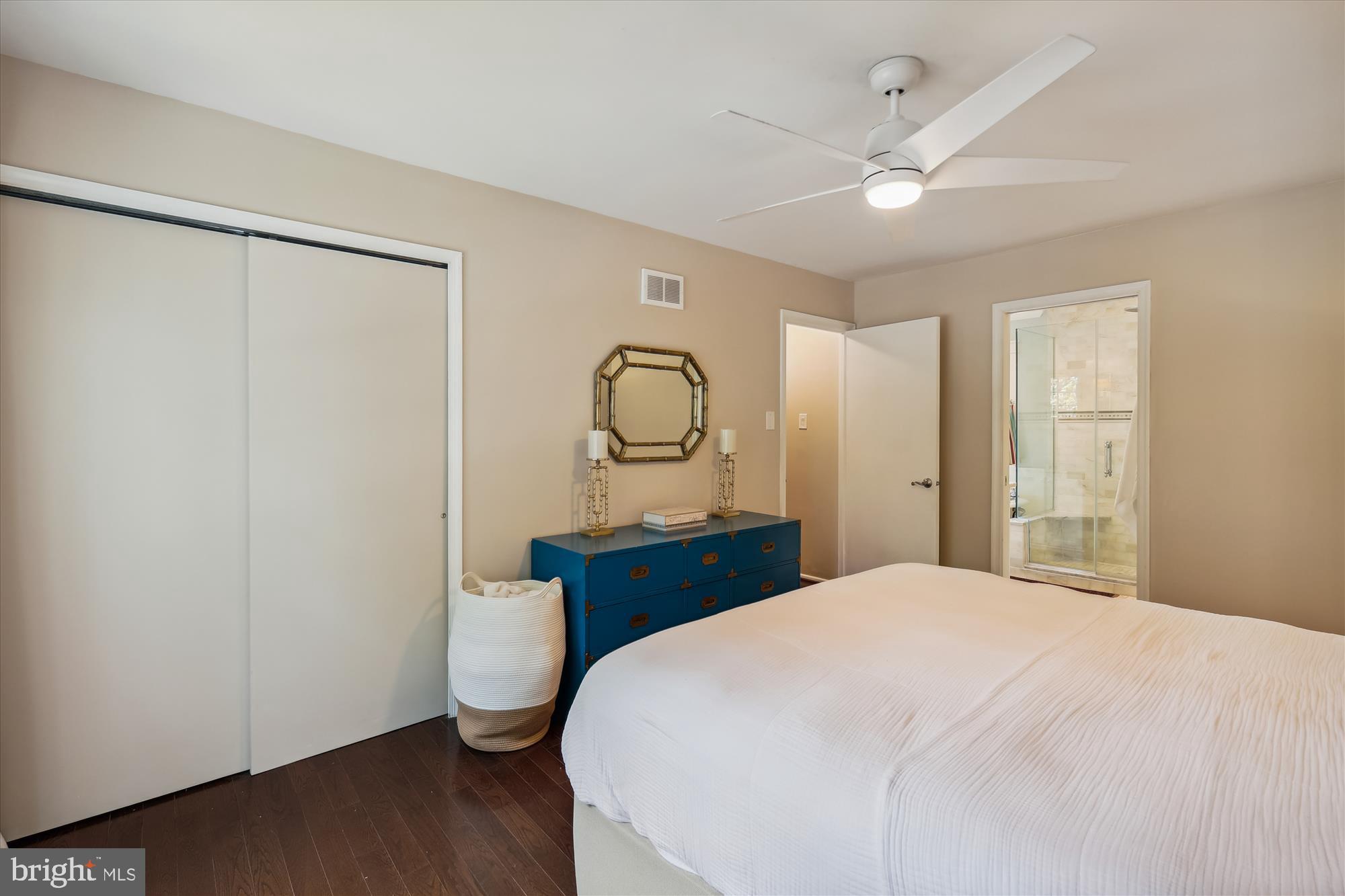 ROCKSHIRE - Residential