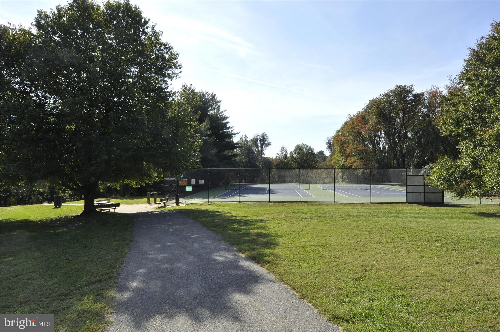 ROCKSHIRE - Residential