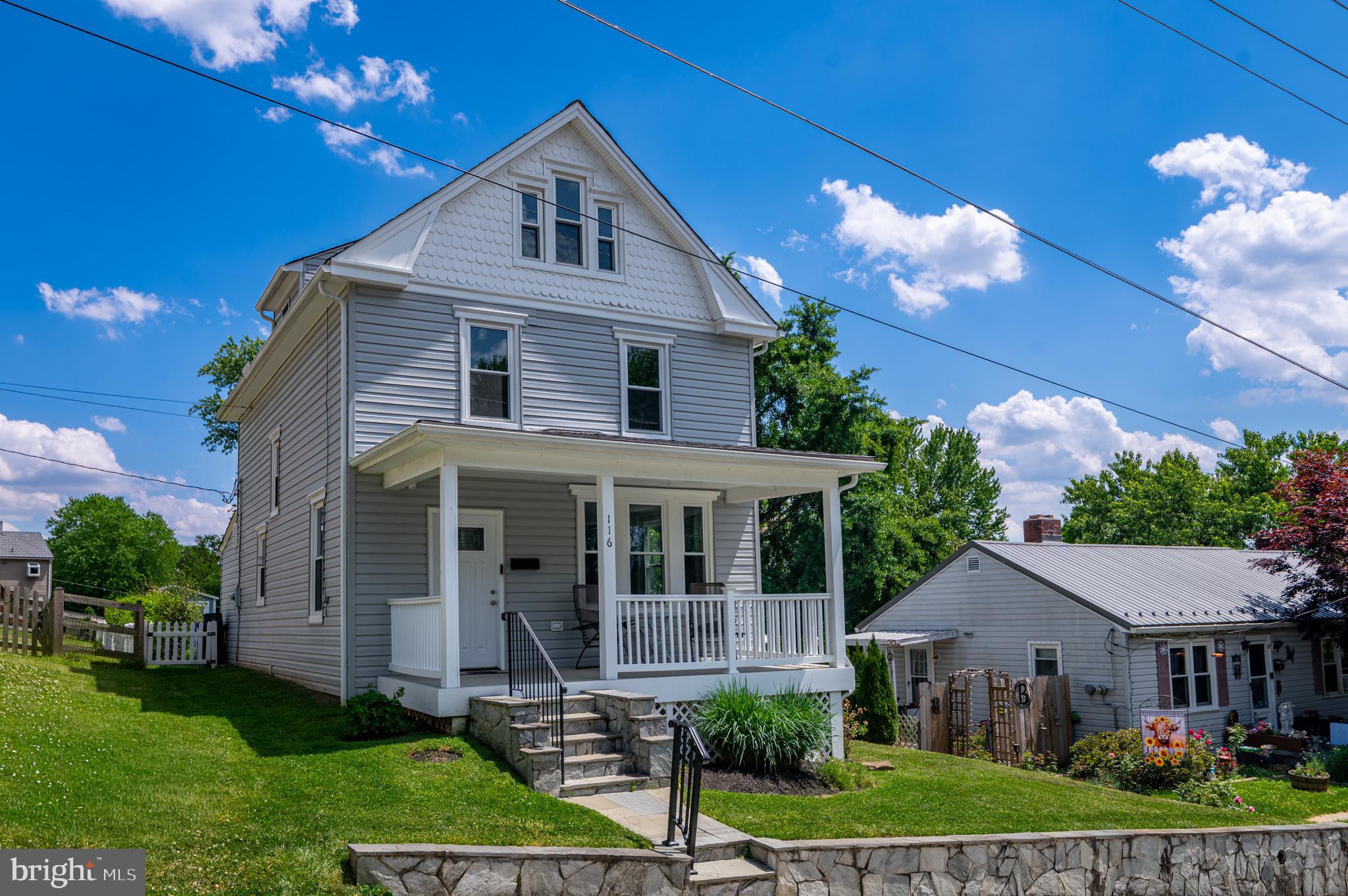 BRUNSWICK - Residential