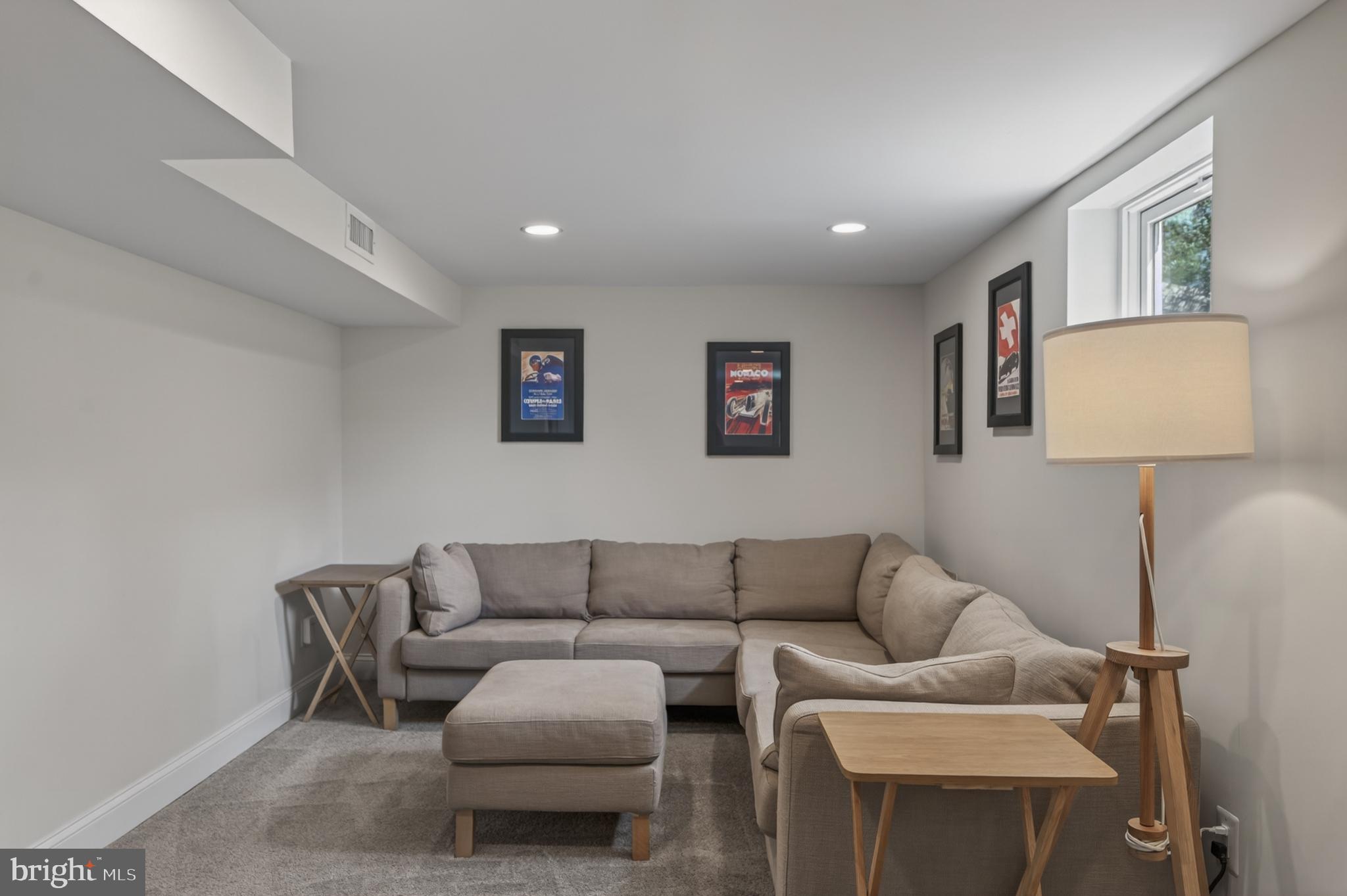 BRUNSWICK - Residential