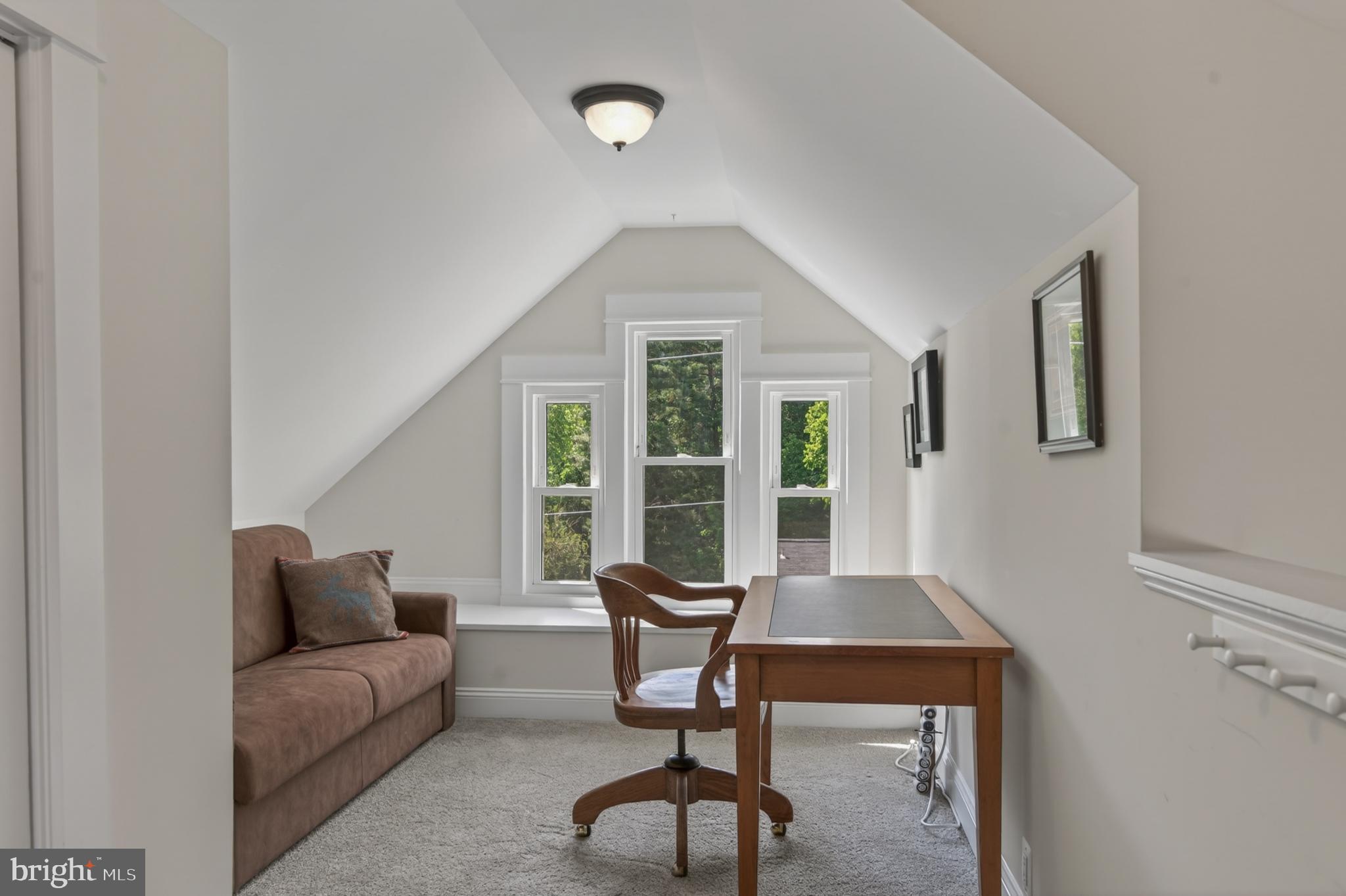 BRUNSWICK - Residential
