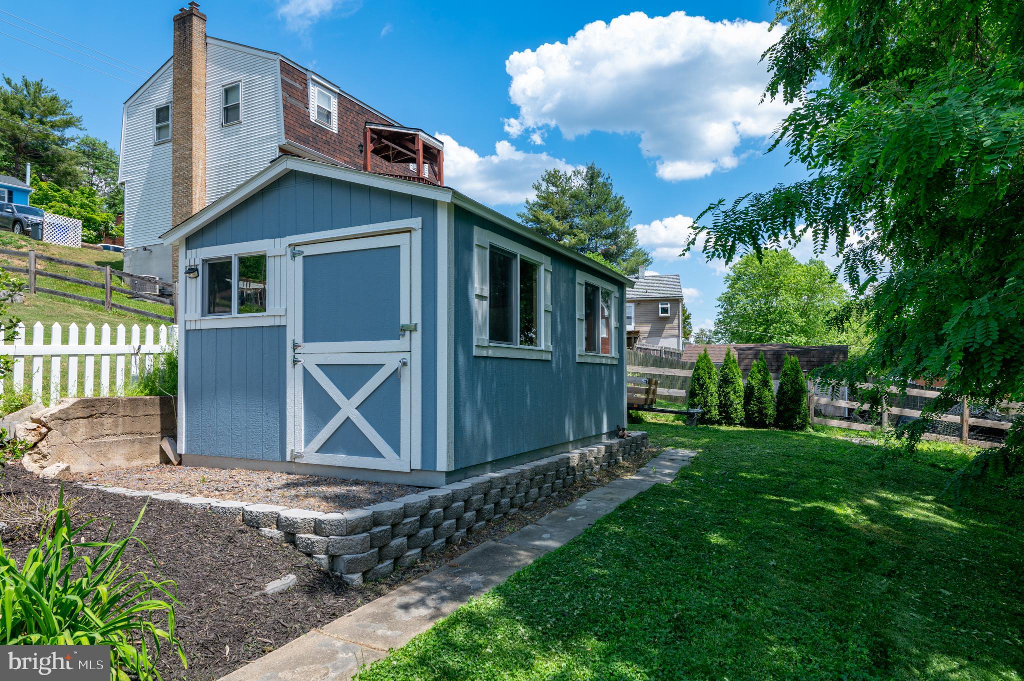 BRUNSWICK - Residential