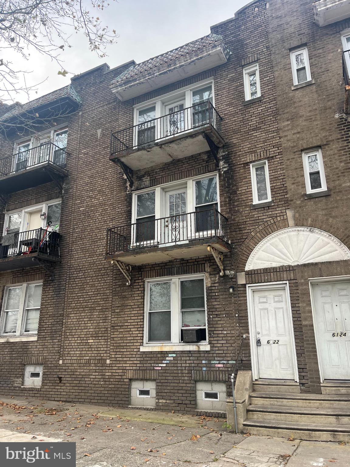 6122 N BROAD STREET 3RD FLOOR FRONT