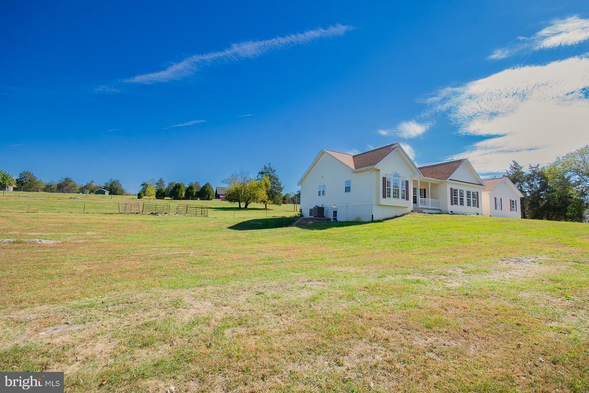 GREYSTONE ON THE OPEQUON - Residential