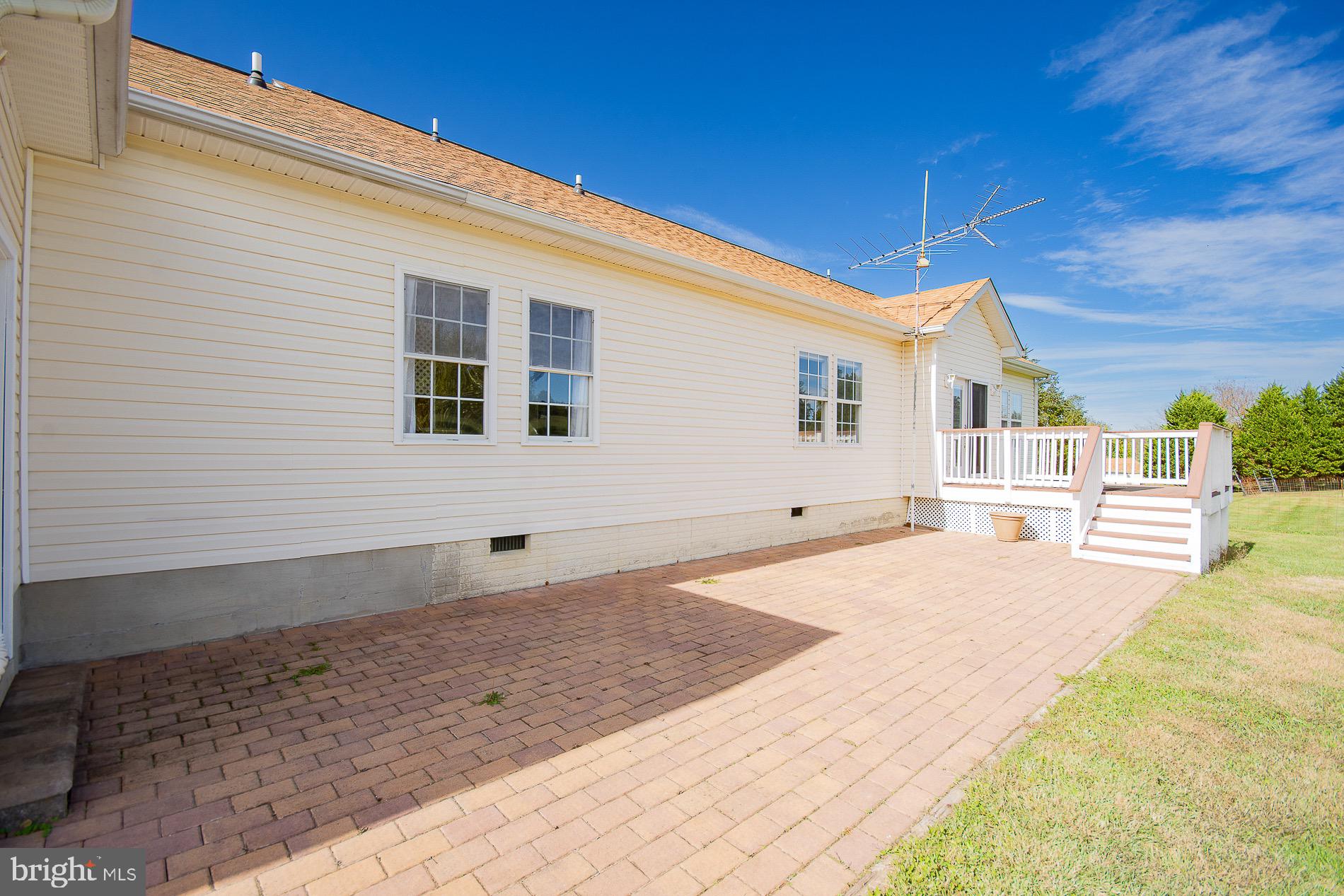 GREYSTONE ON THE OPEQUON - Residential