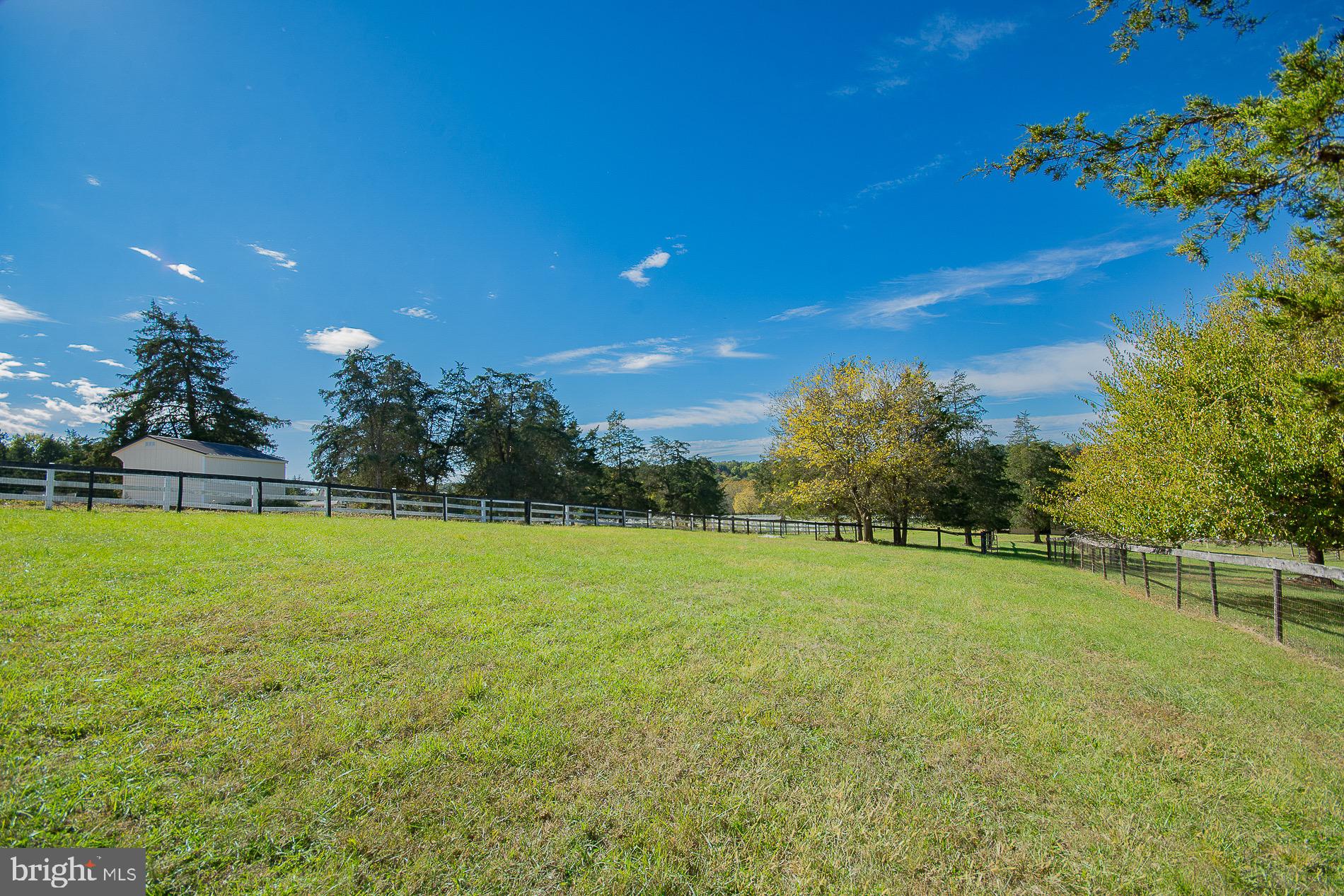 GREYSTONE ON THE OPEQUON - Residential