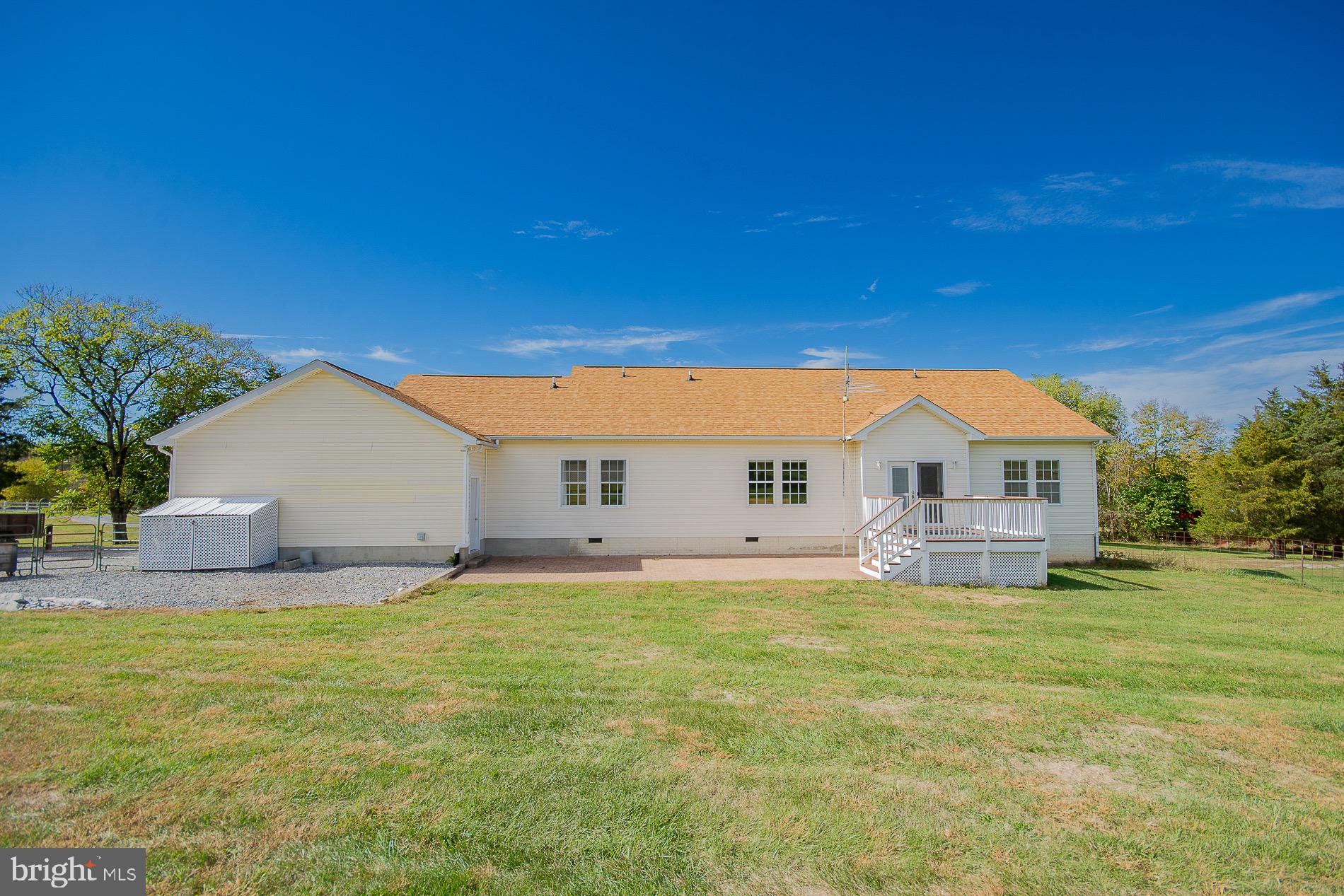 GREYSTONE ON THE OPEQUON - Residential