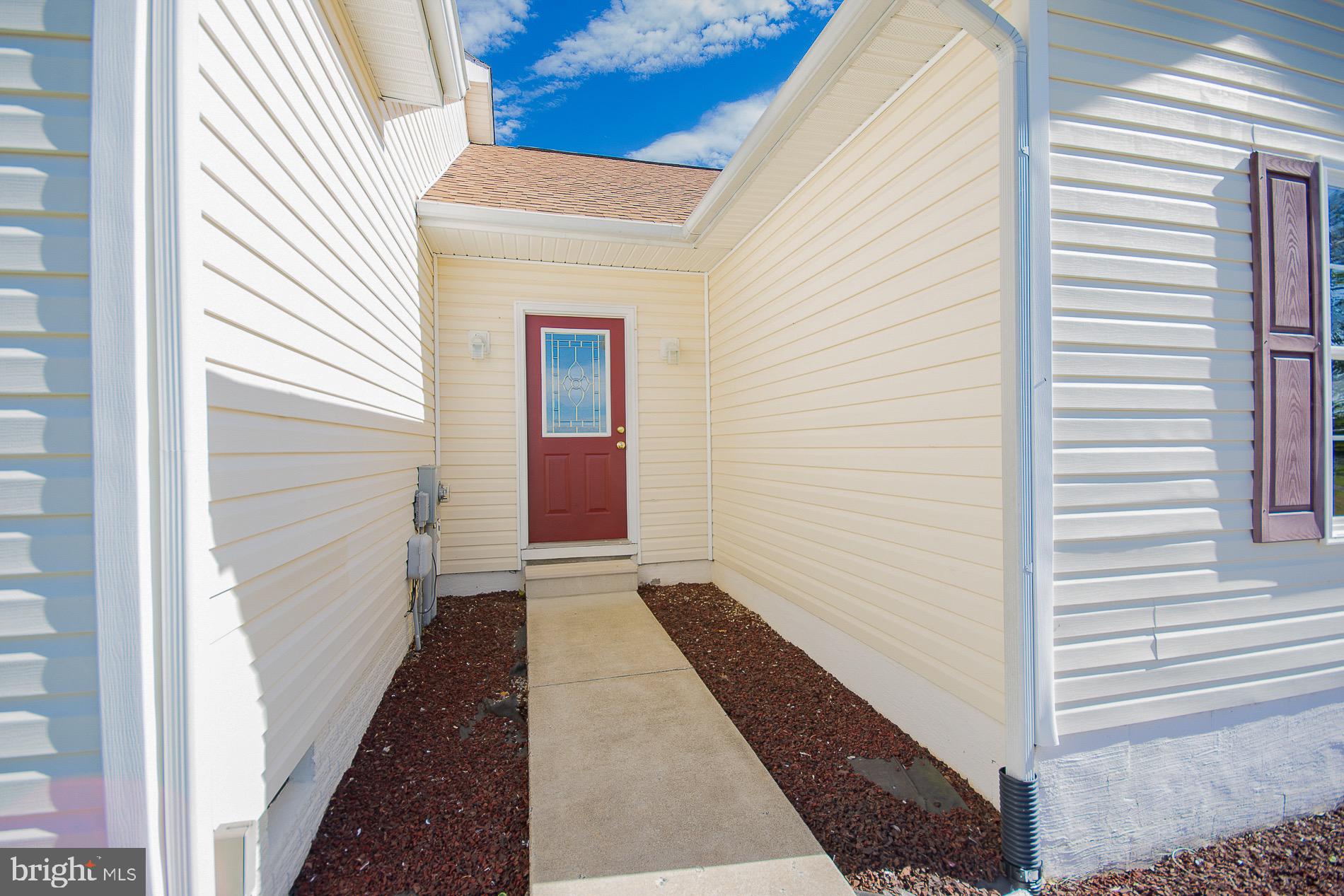 GREYSTONE ON THE OPEQUON - Residential