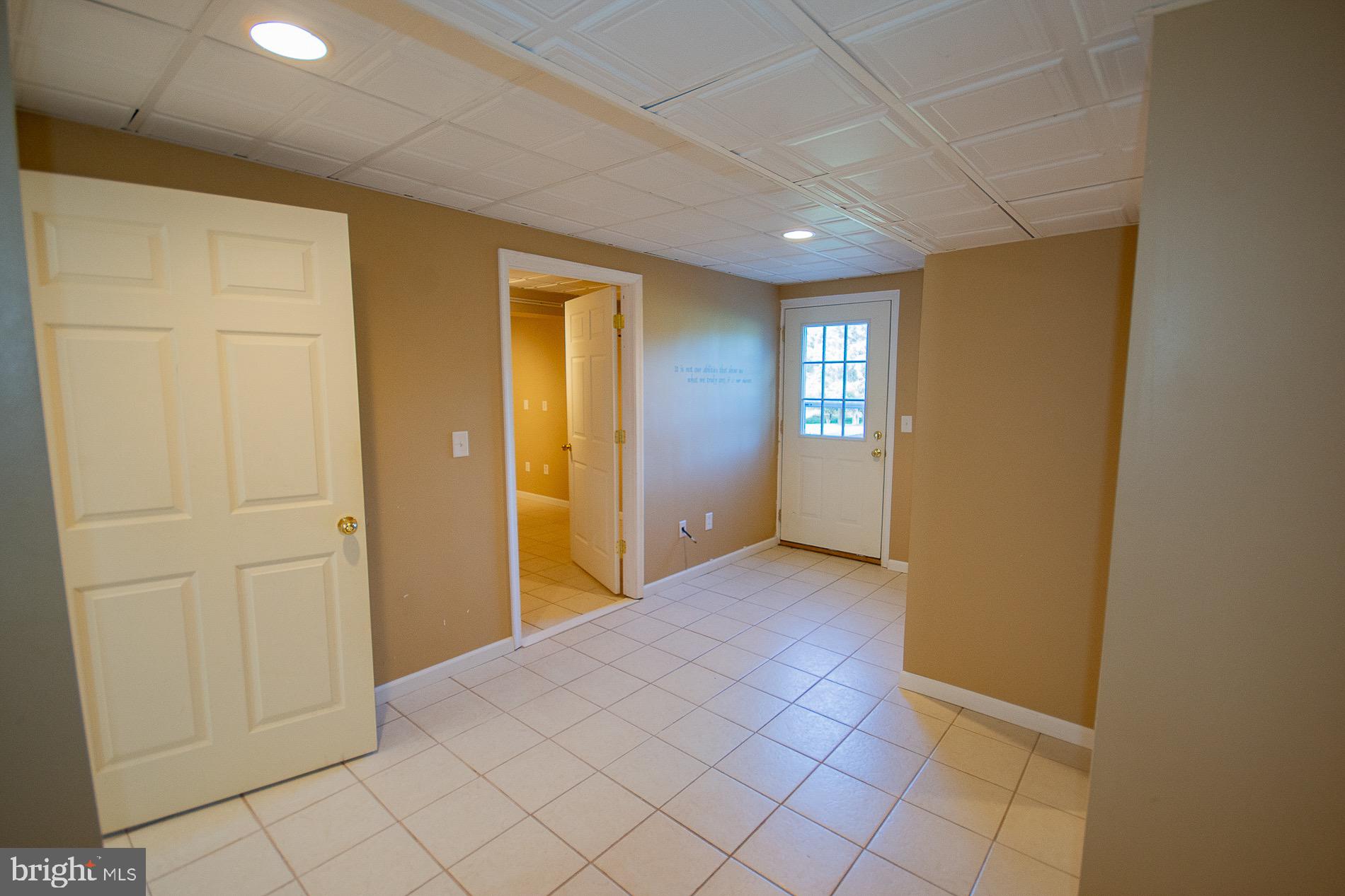 GREYSTONE ON THE OPEQUON - Residential