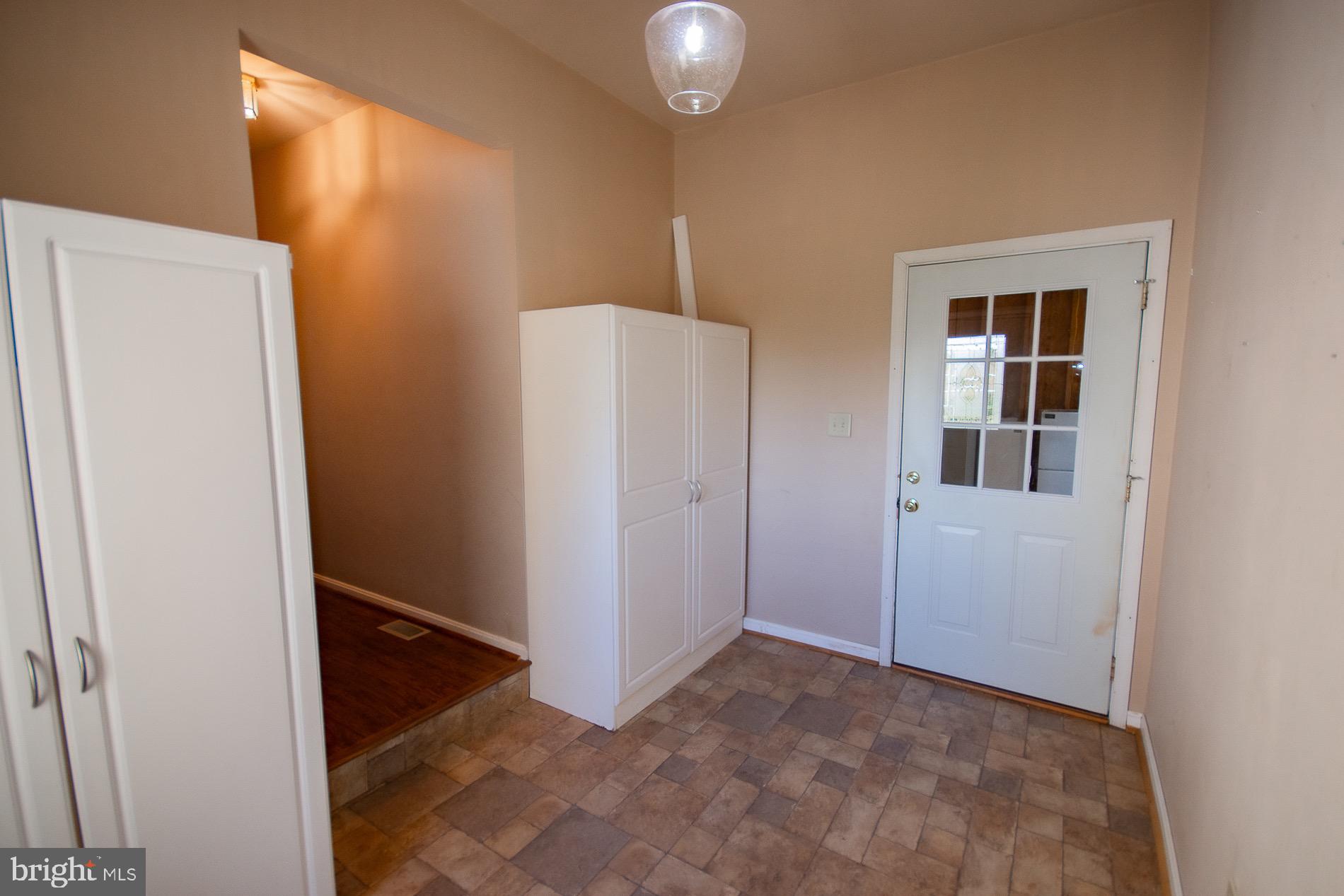 GREYSTONE ON THE OPEQUON - Residential