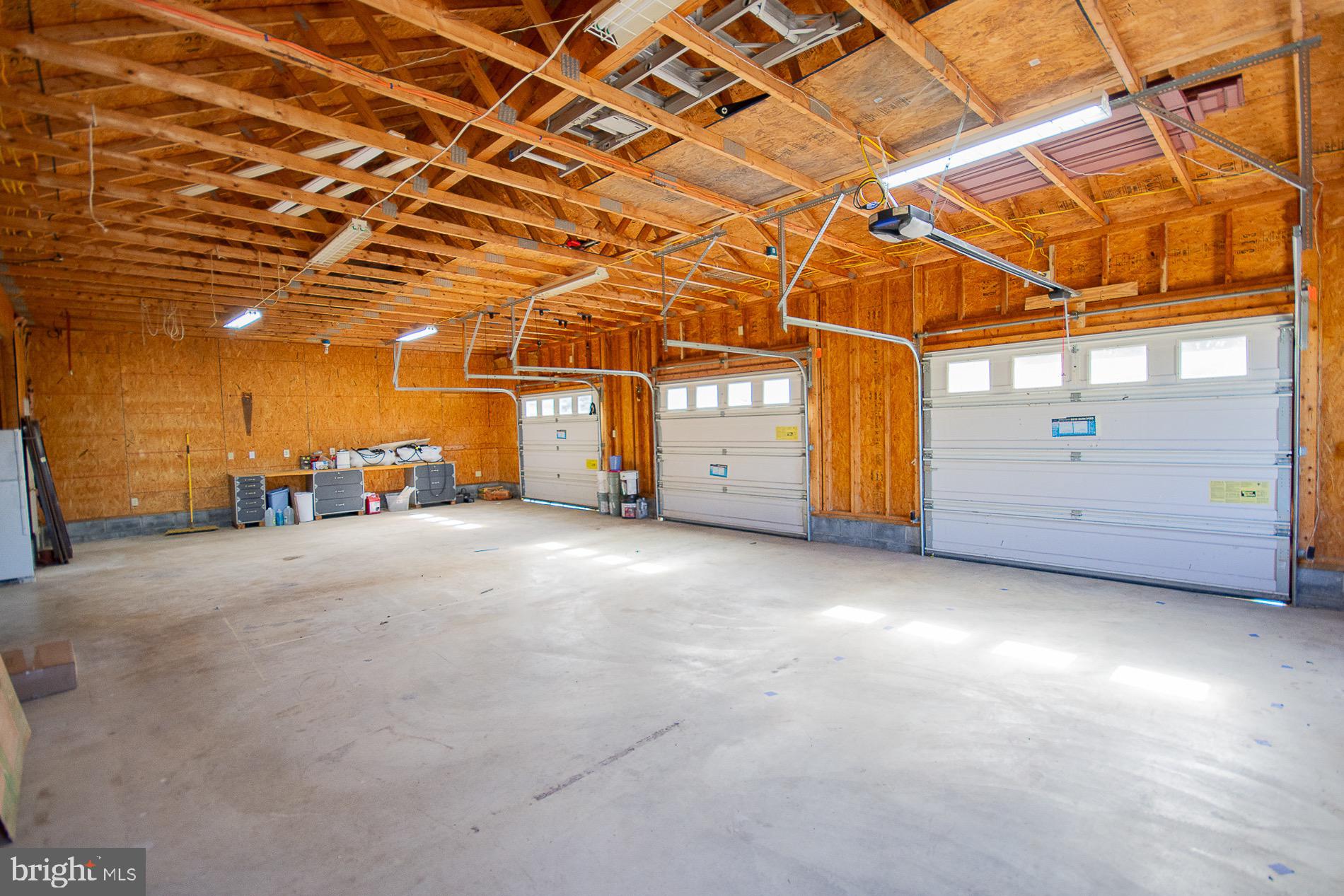 GREYSTONE ON THE OPEQUON - Residential