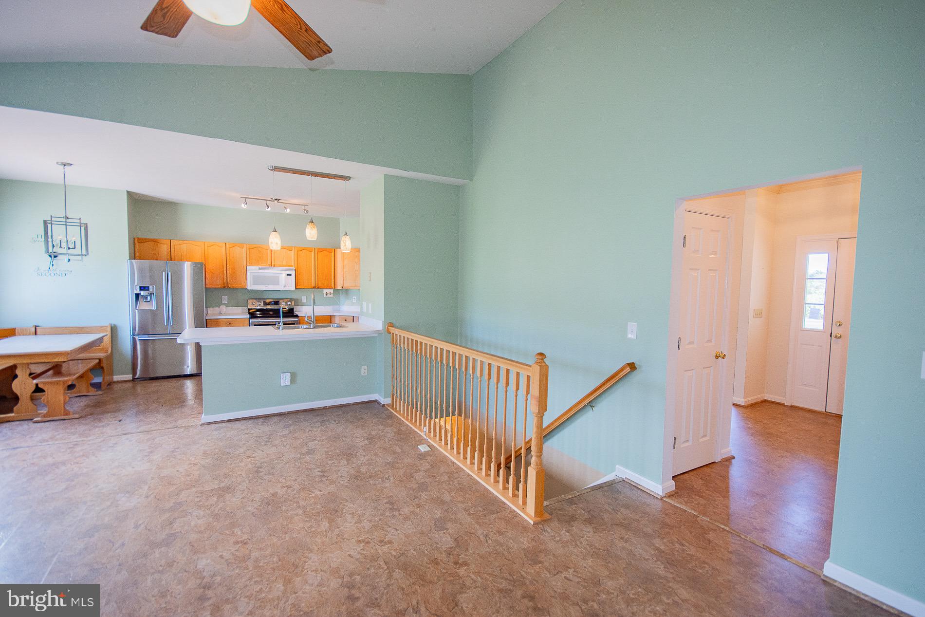 GREYSTONE ON THE OPEQUON - Residential