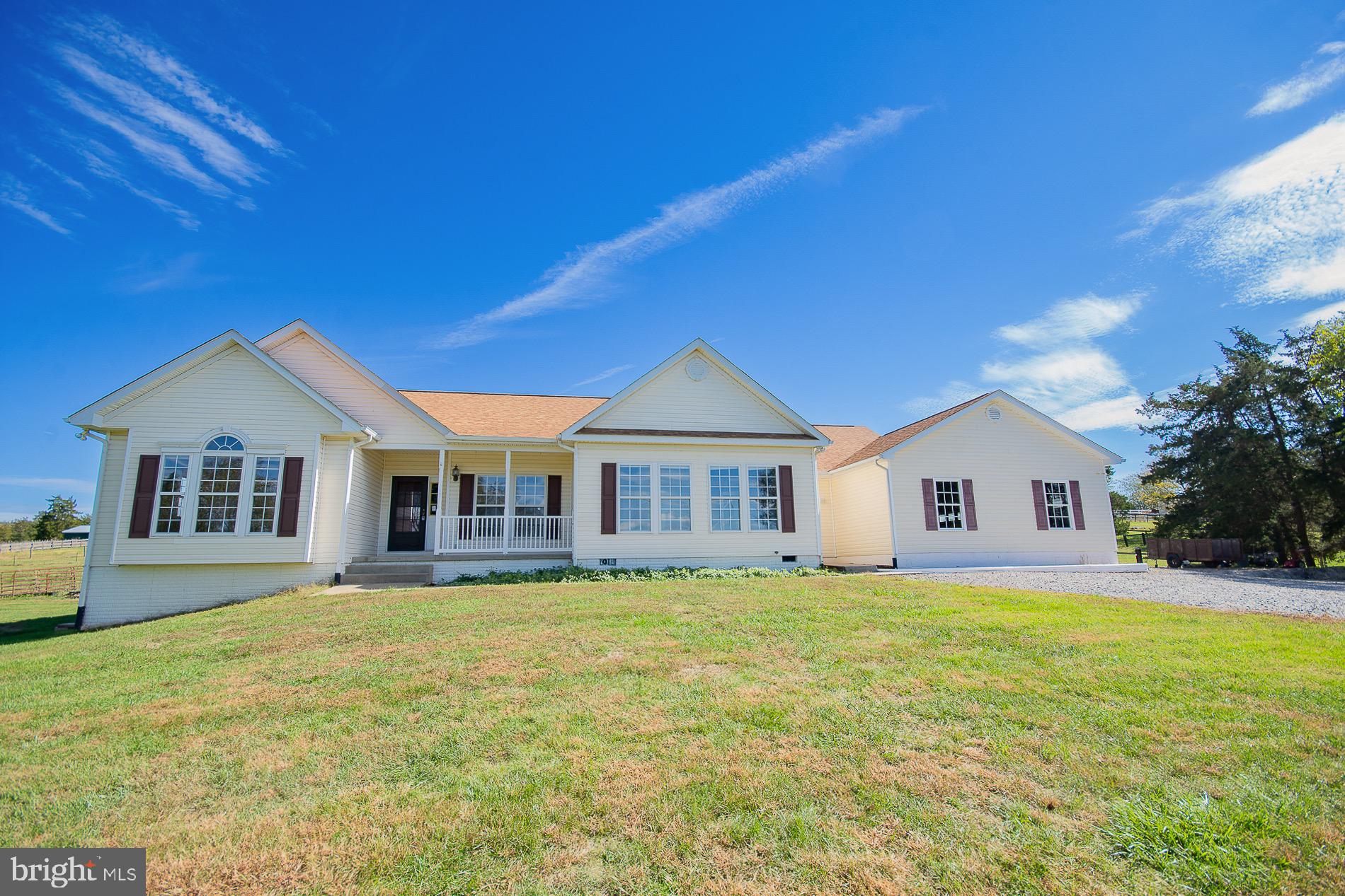 GREYSTONE ON THE OPEQUON - Residential