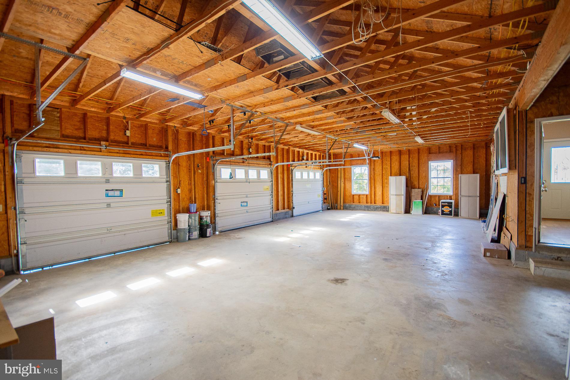 GREYSTONE ON THE OPEQUON - Residential