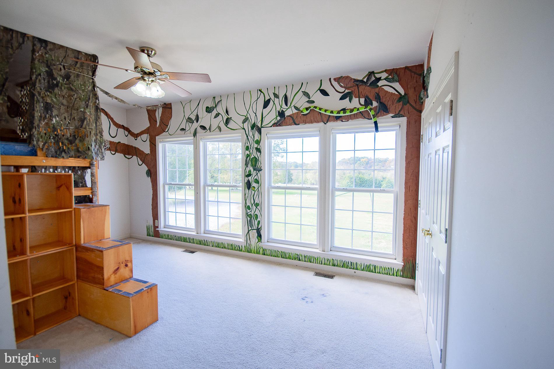 GREYSTONE ON THE OPEQUON - Residential