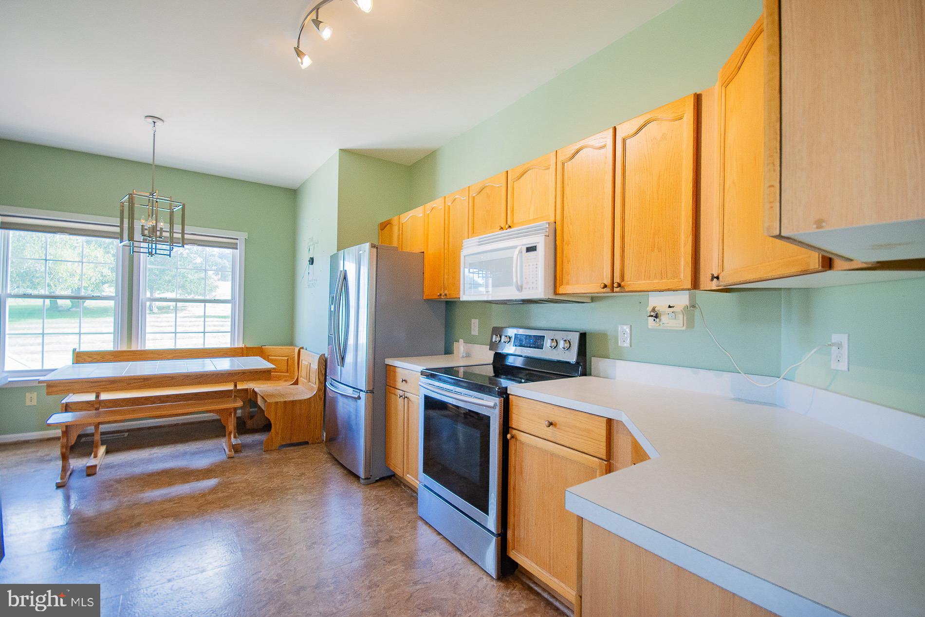 GREYSTONE ON THE OPEQUON - Residential