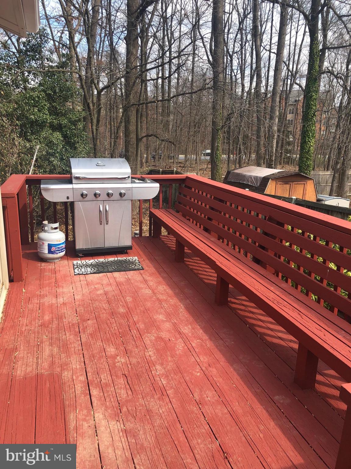 NORTHVIEW AT LAKE VILLAGE - Residential