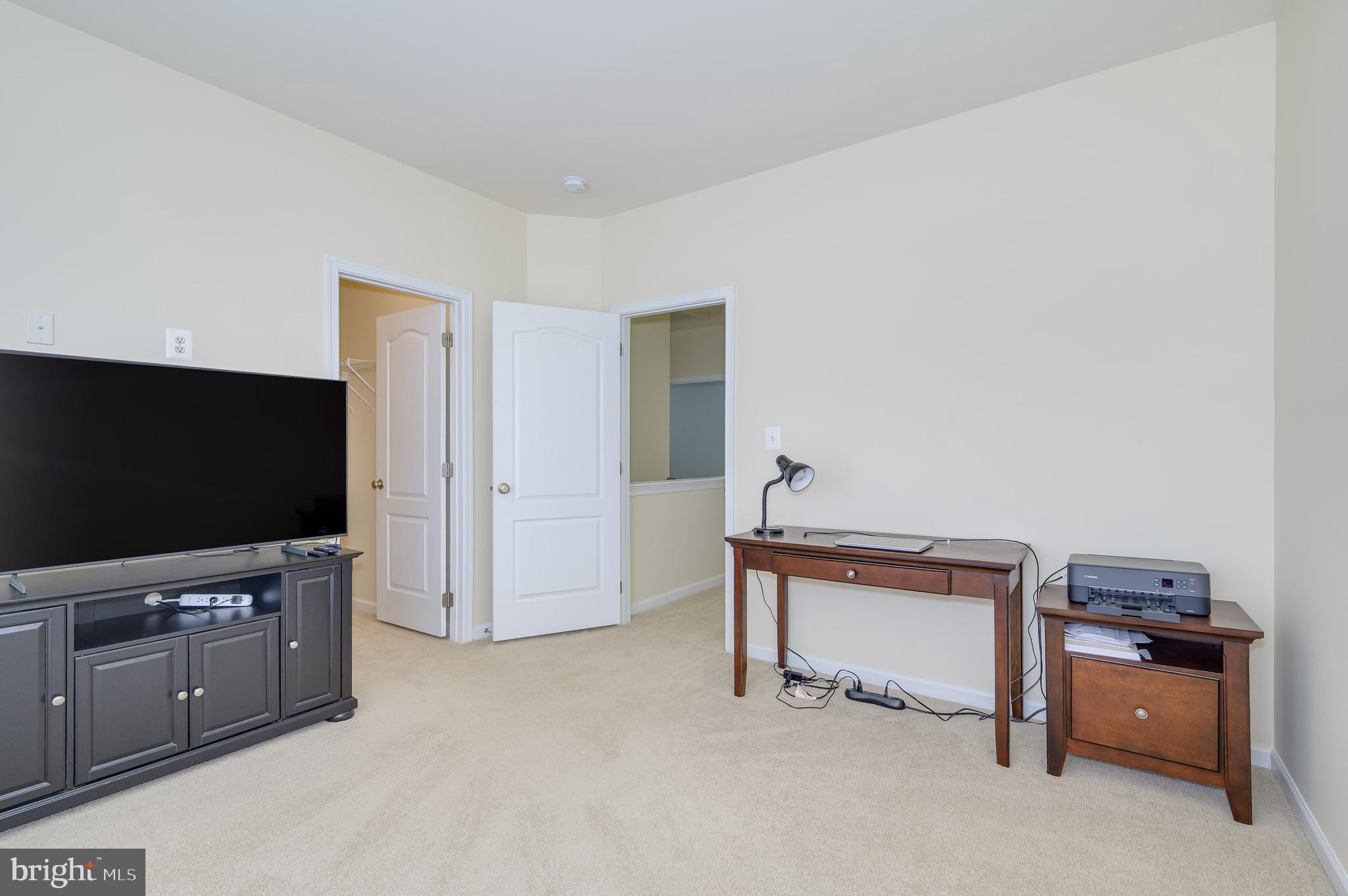 MARTINSBURG STATION - Residential