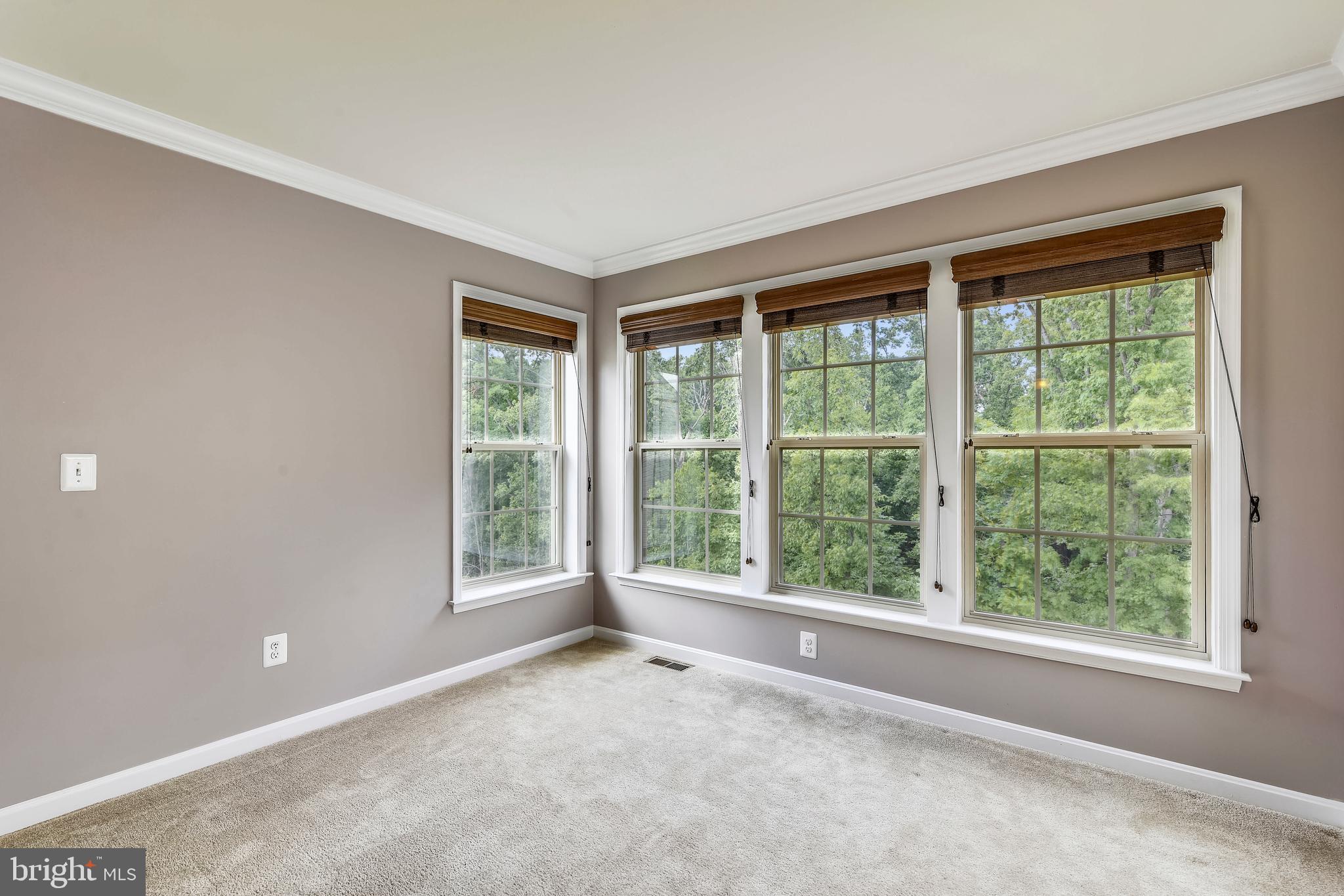 ALEXANDERS CHASE - Residential