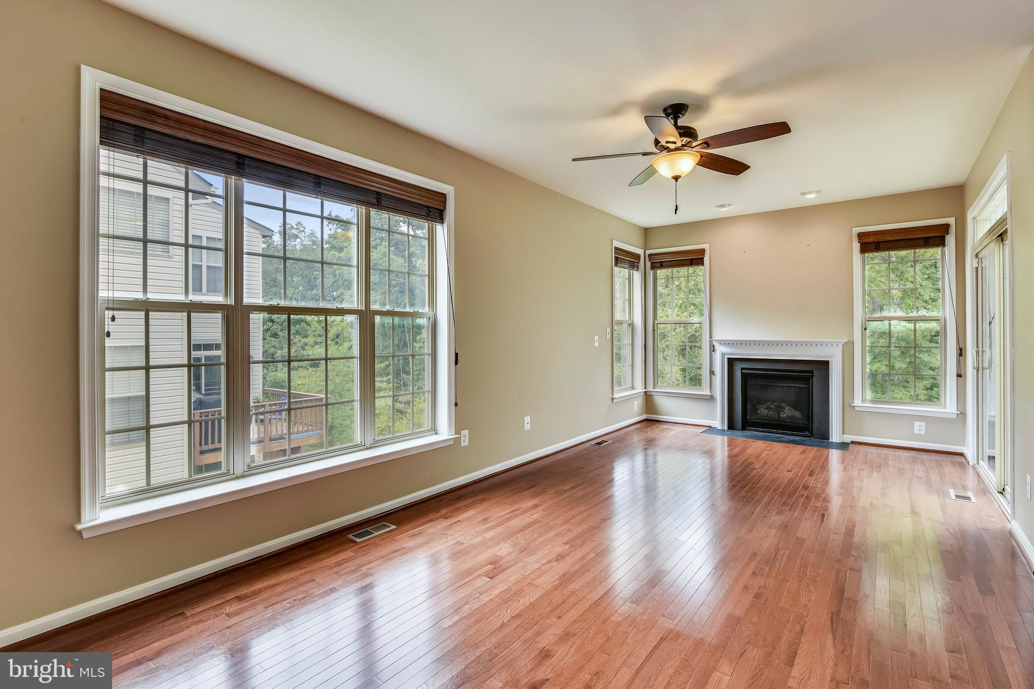 ALEXANDERS CHASE - Residential