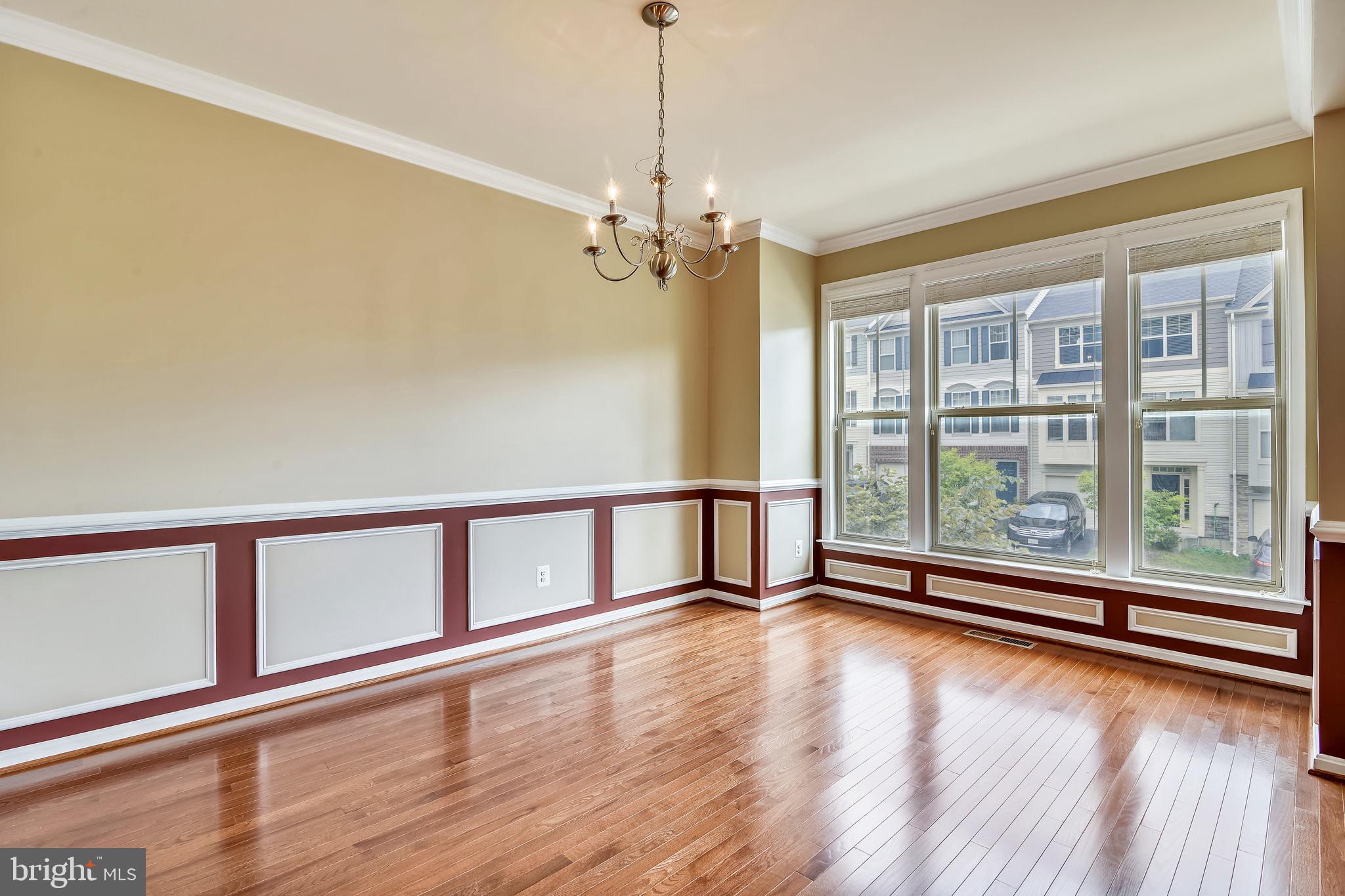 ALEXANDERS CHASE - Residential