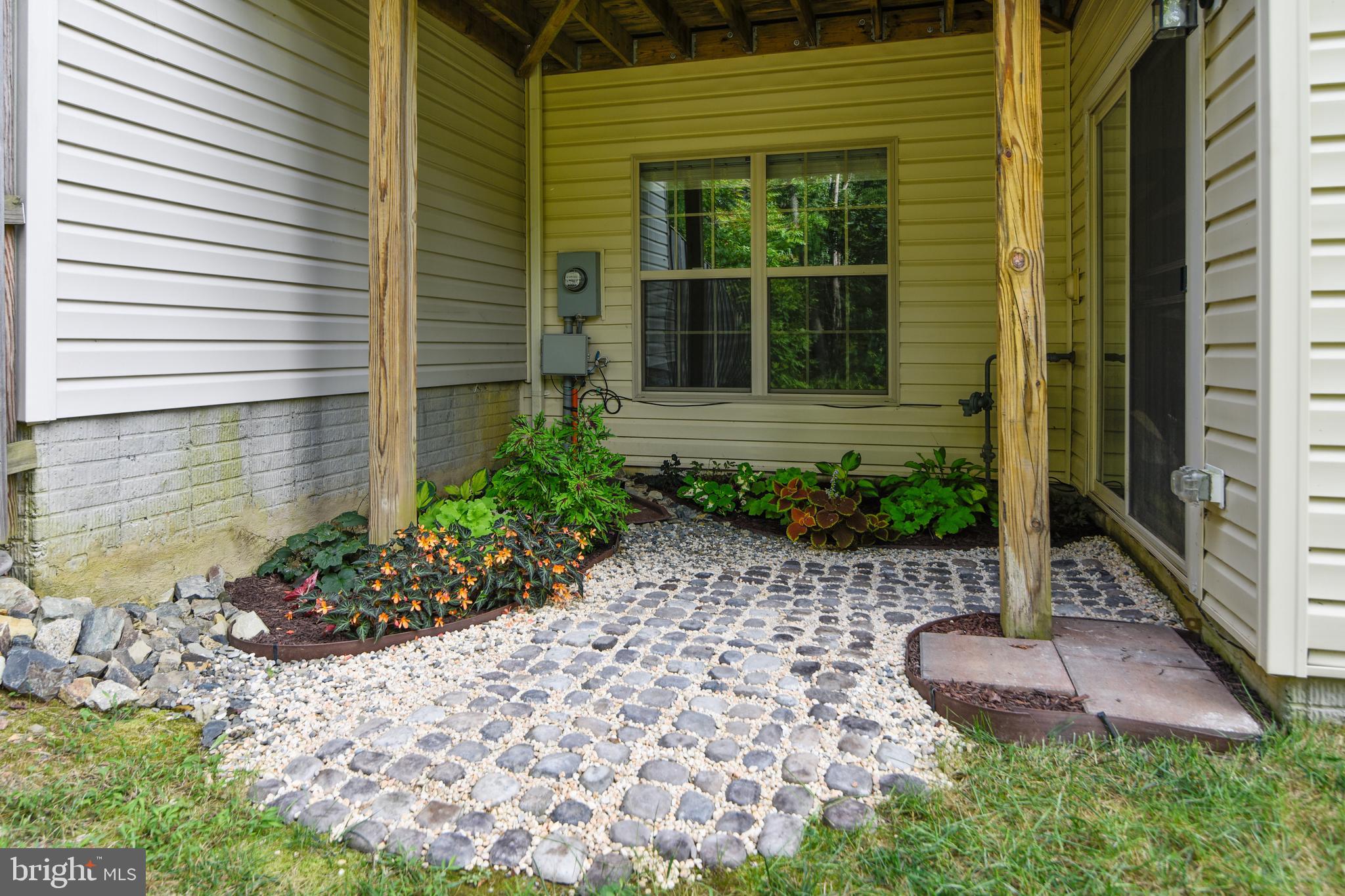 ALEXANDERS CHASE - Residential